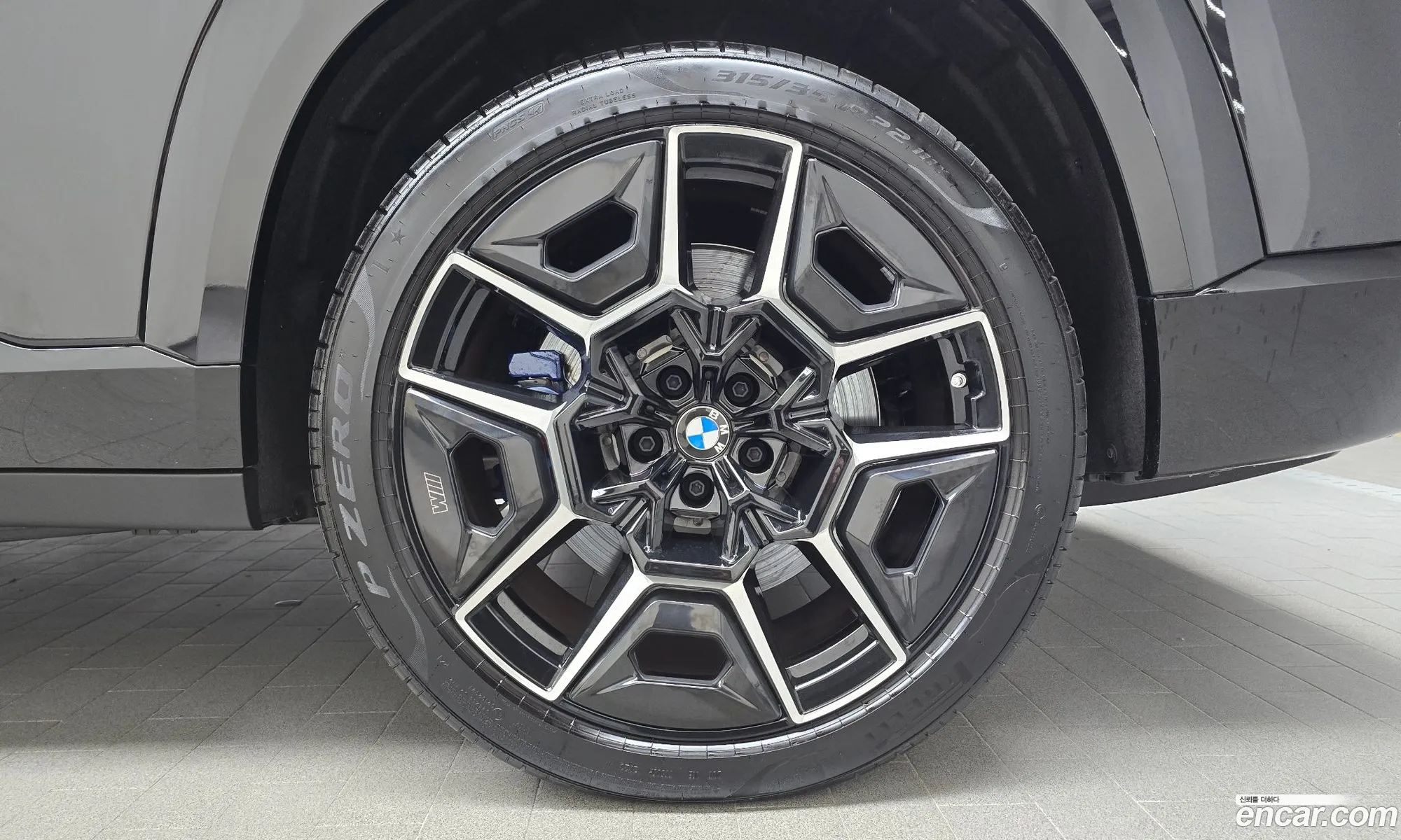 BMW XM 2024 — 5