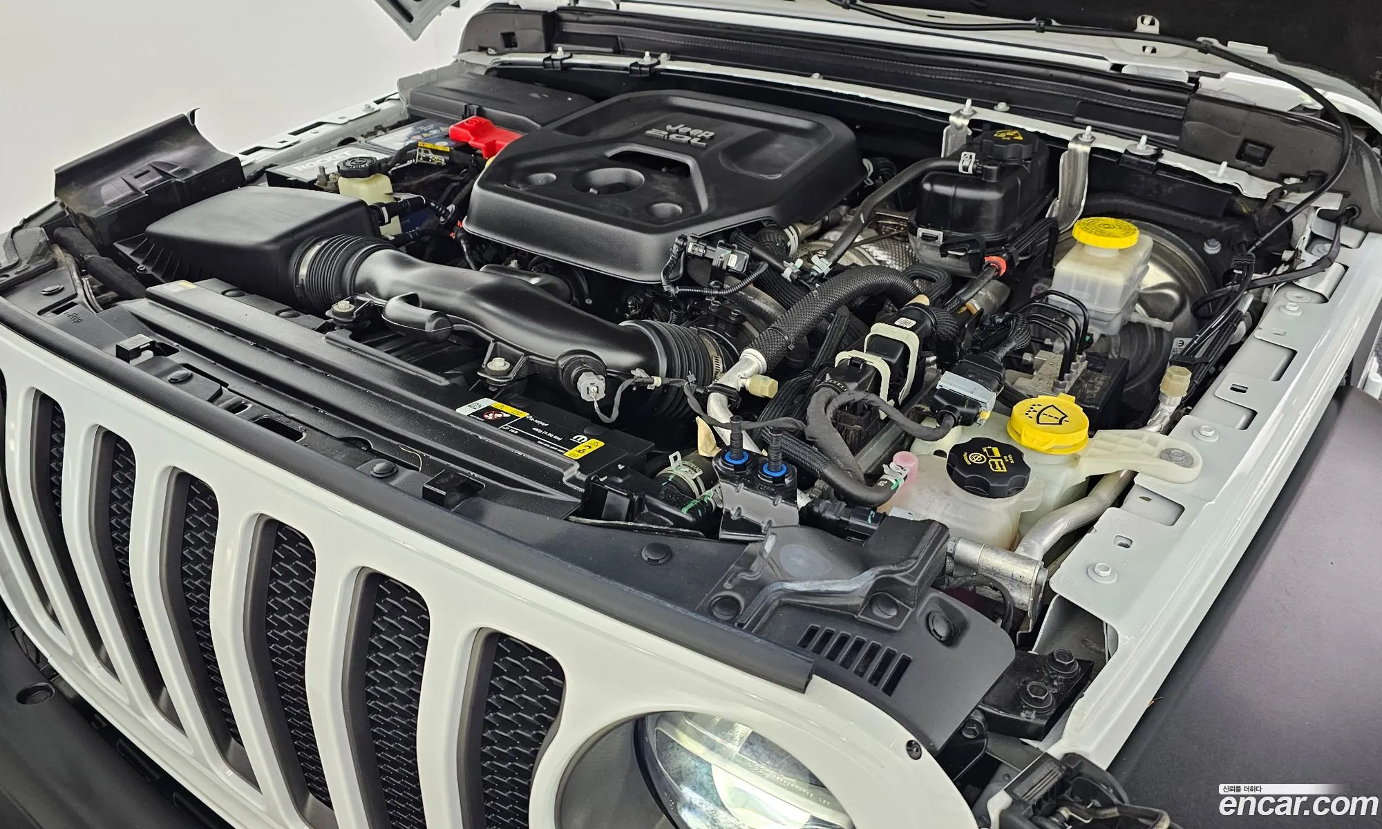 Jeep Wrangler 2021 — 28