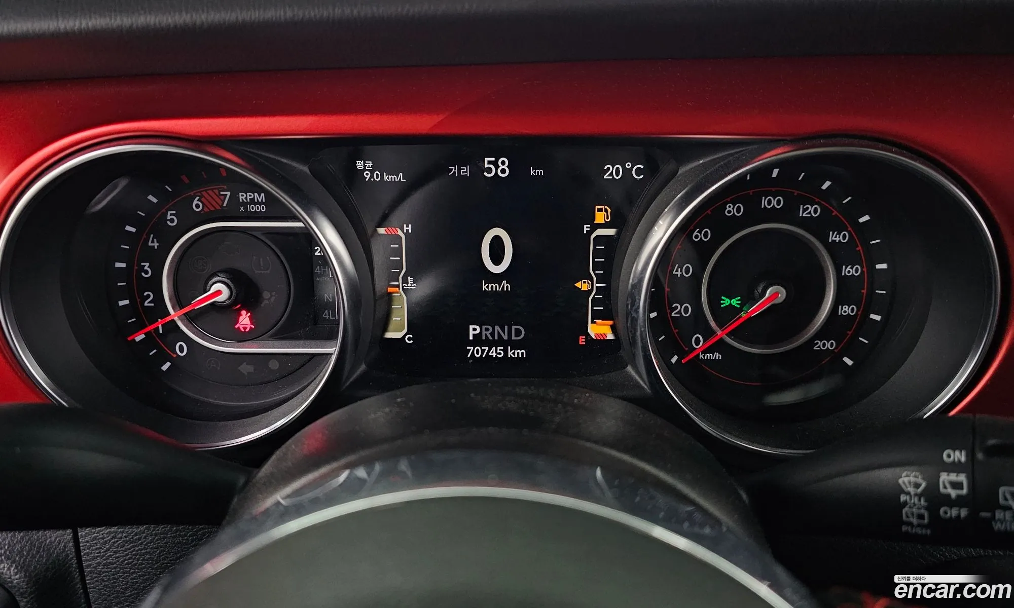 Jeep Wrangler 2021 — 15