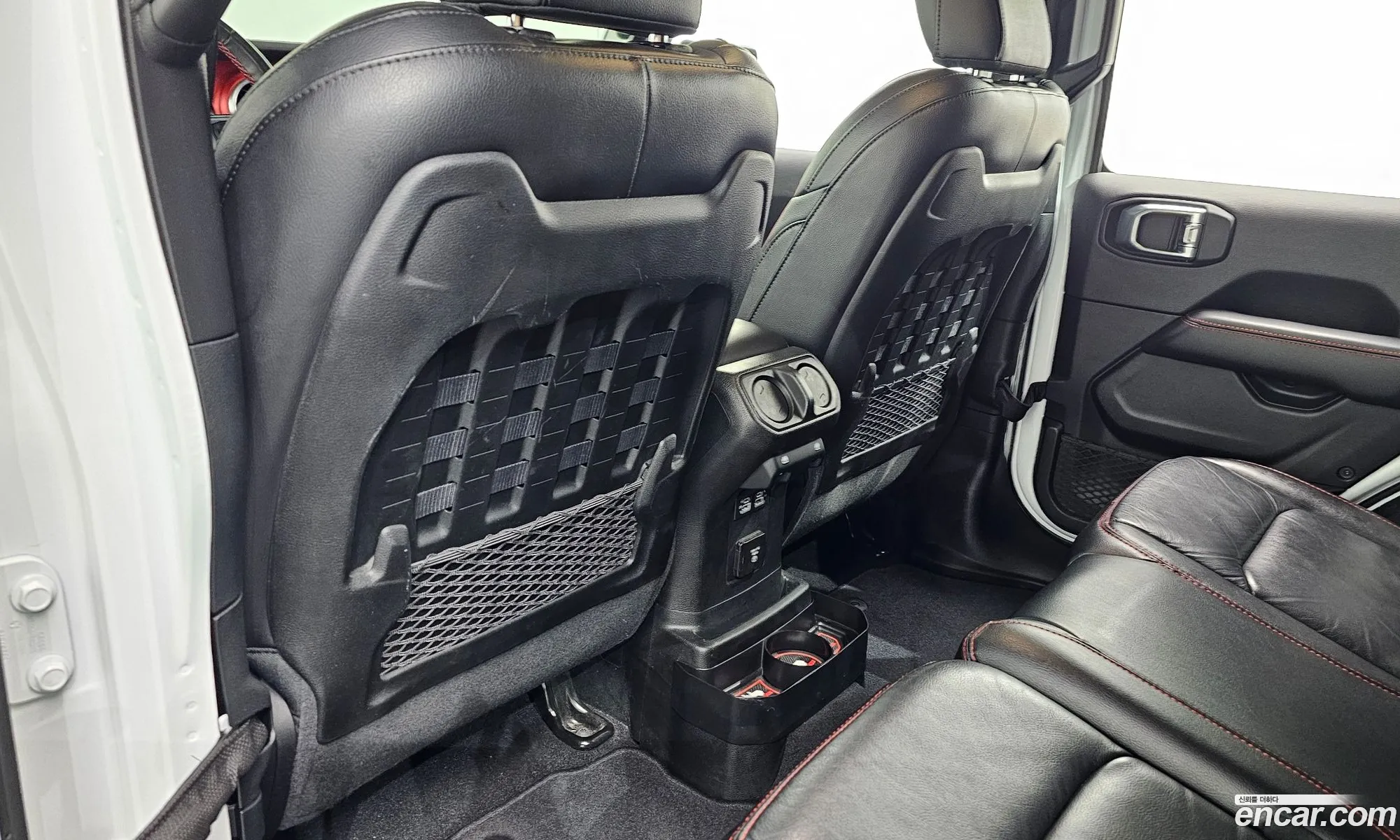 Jeep Wrangler 2021 — 6