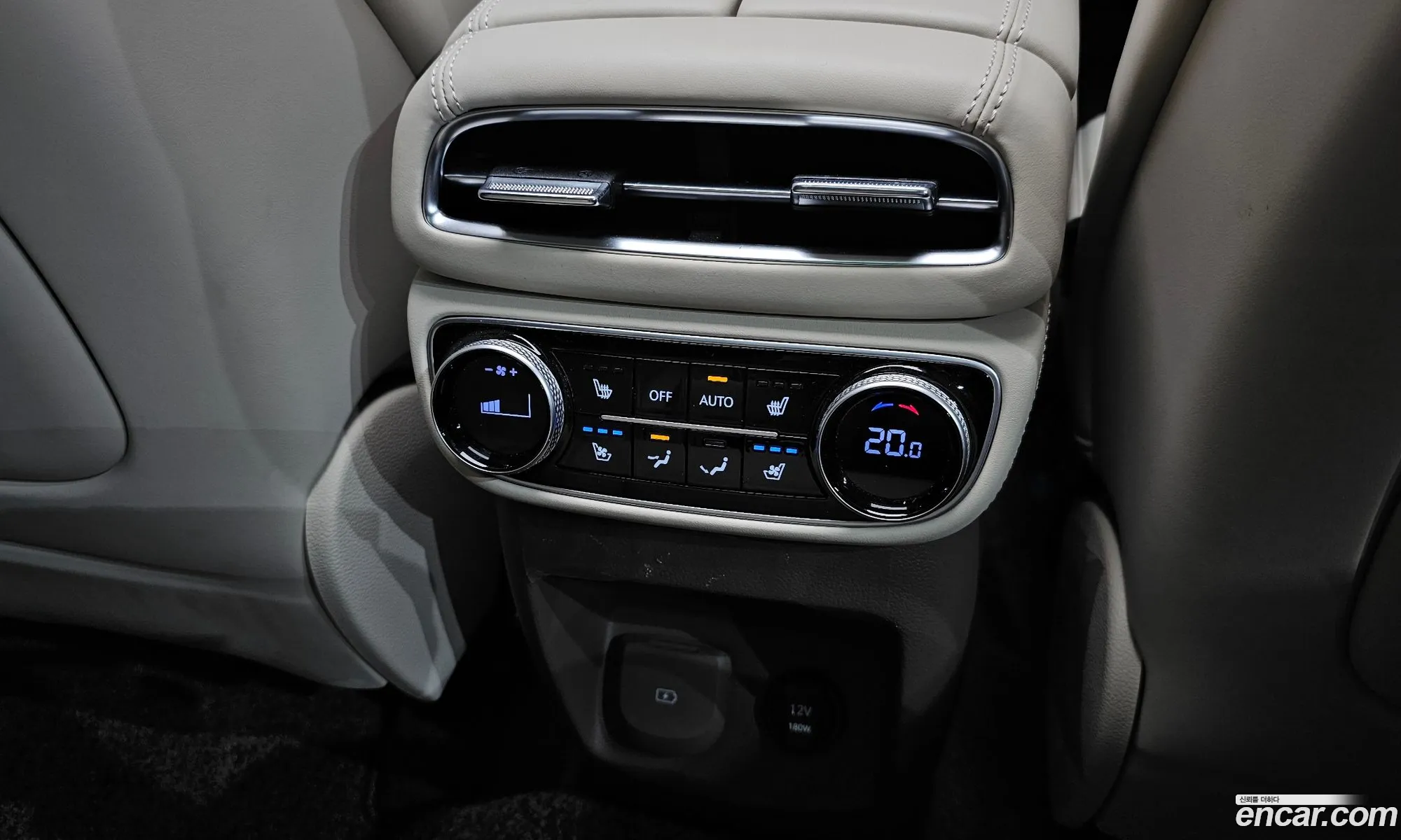 Genesis GV80 2022 KMTHB81DDNU101043 — 31