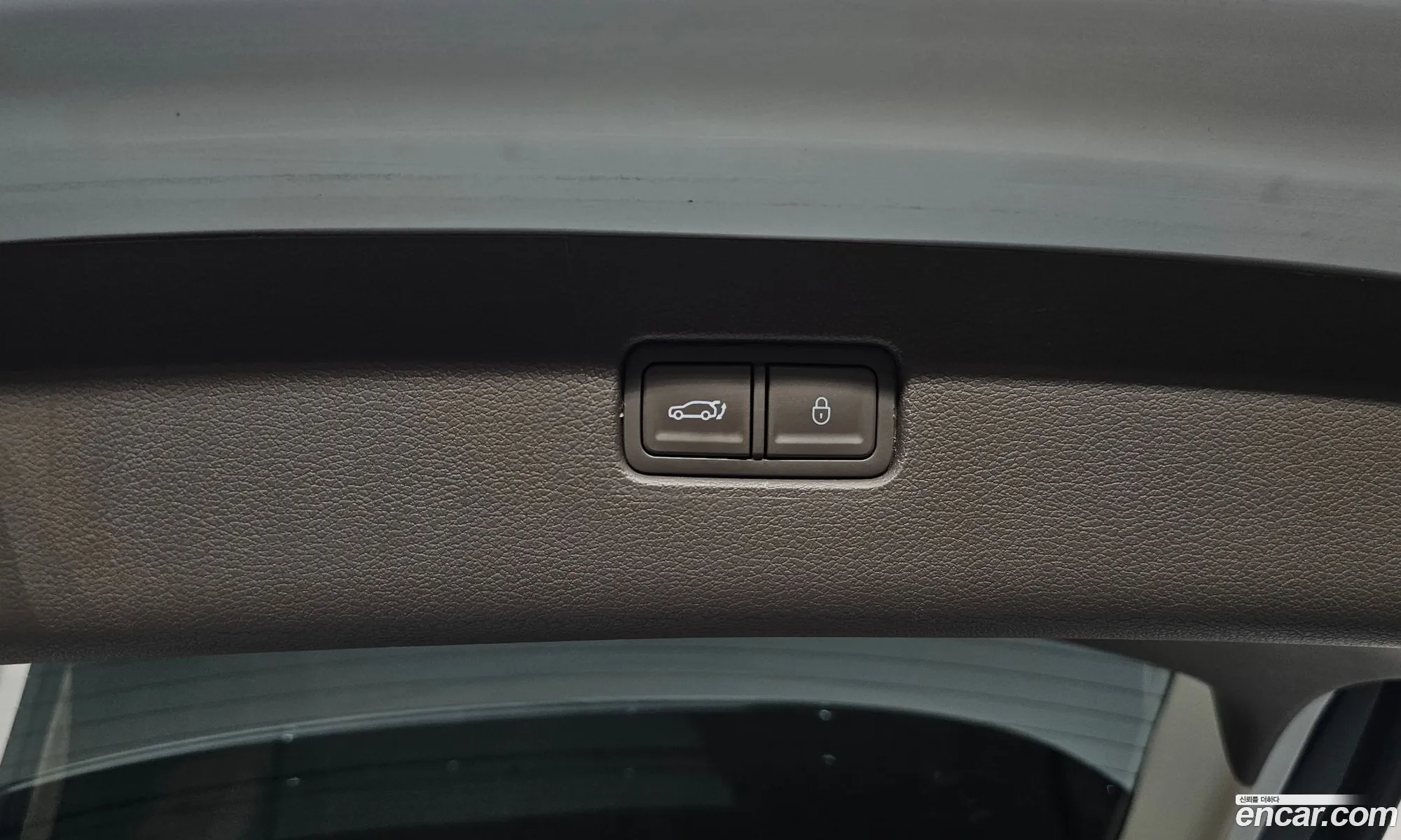 Genesis GV80 2022 KMTHB81DDNU101043 — 5