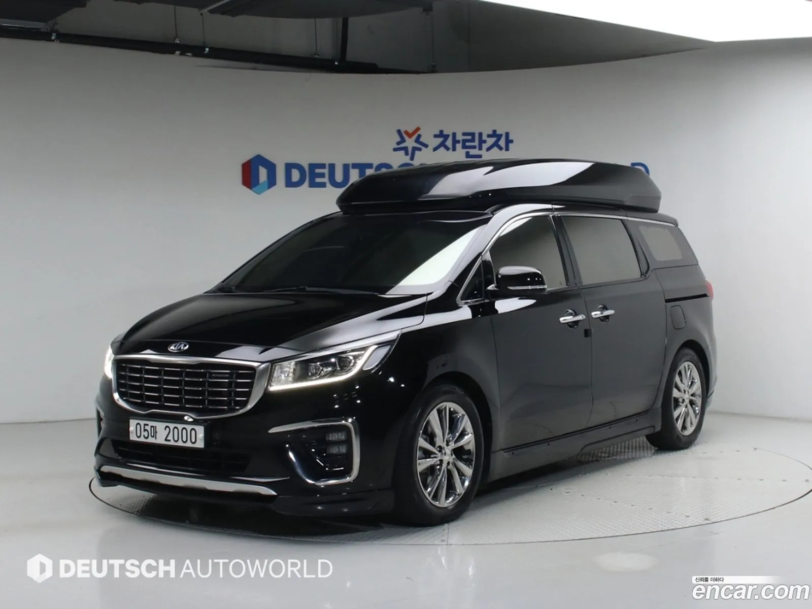 Kia Carnival 2019 — 17