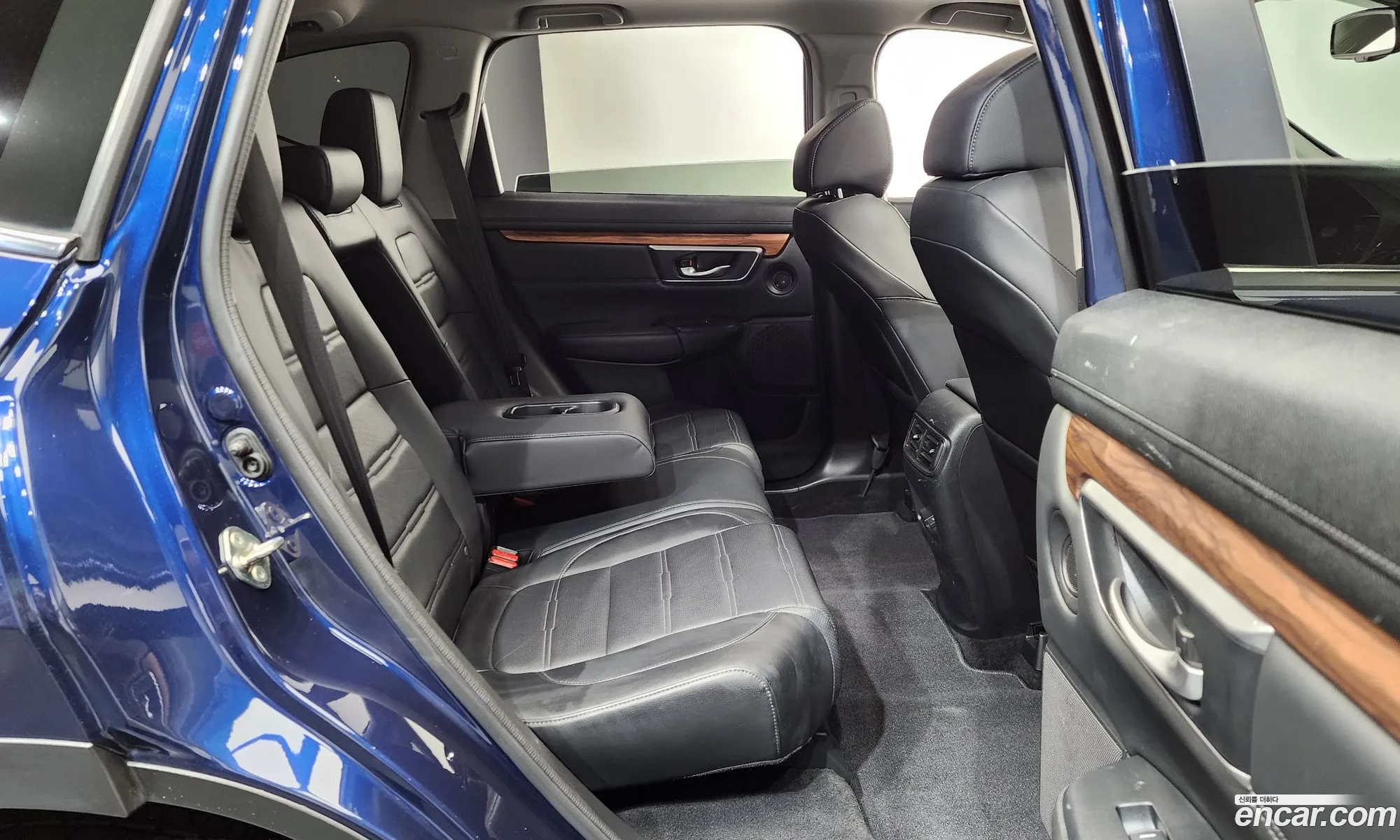 Honda CR-V 2019 5J6RW1870KL520124 — 5
