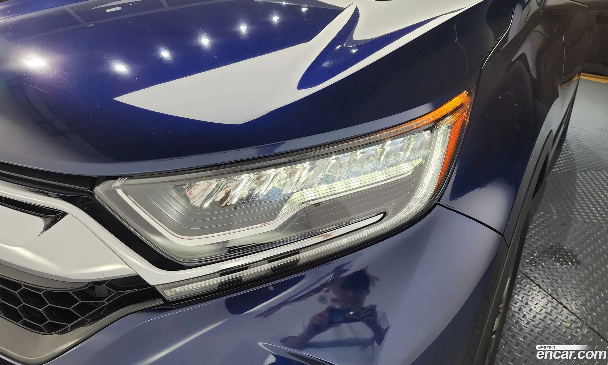 Honda CR-V 2019 5J6RW1870KL520124 — 18