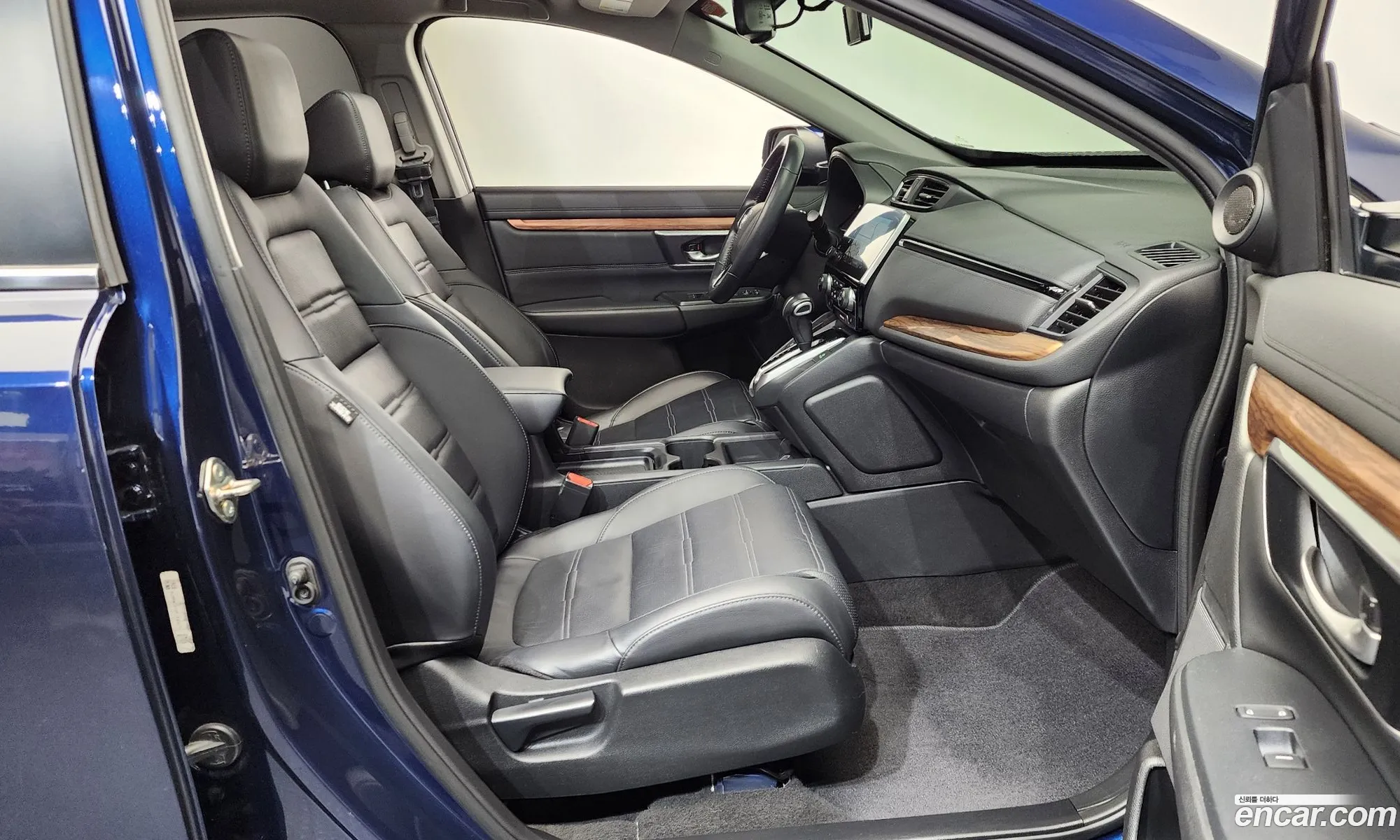 Honda CR-V 2019 5J6RW1870KL520124 — 28