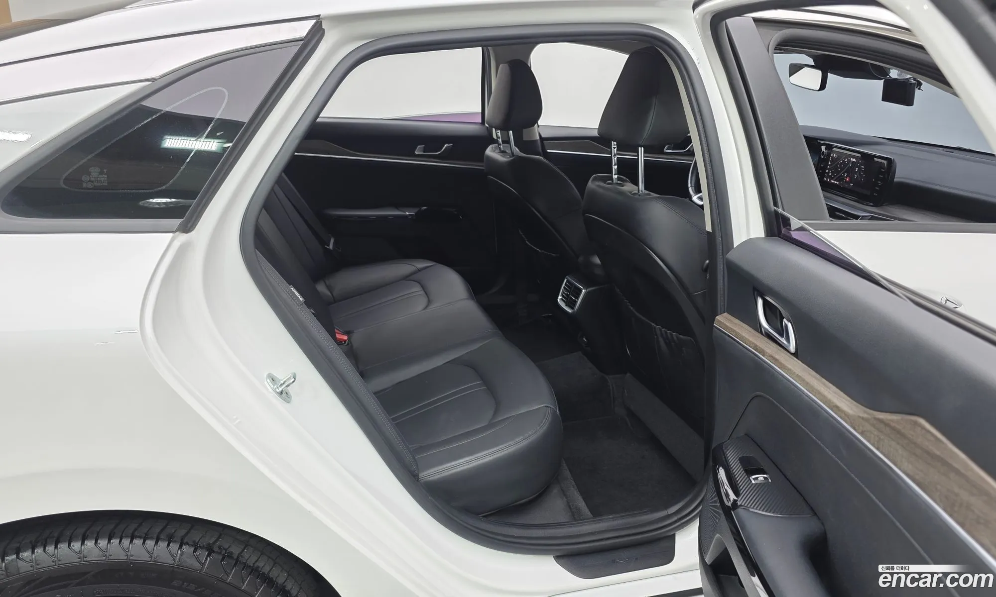 Kia K5 2020 KNAG341ABLA021735 — 2
