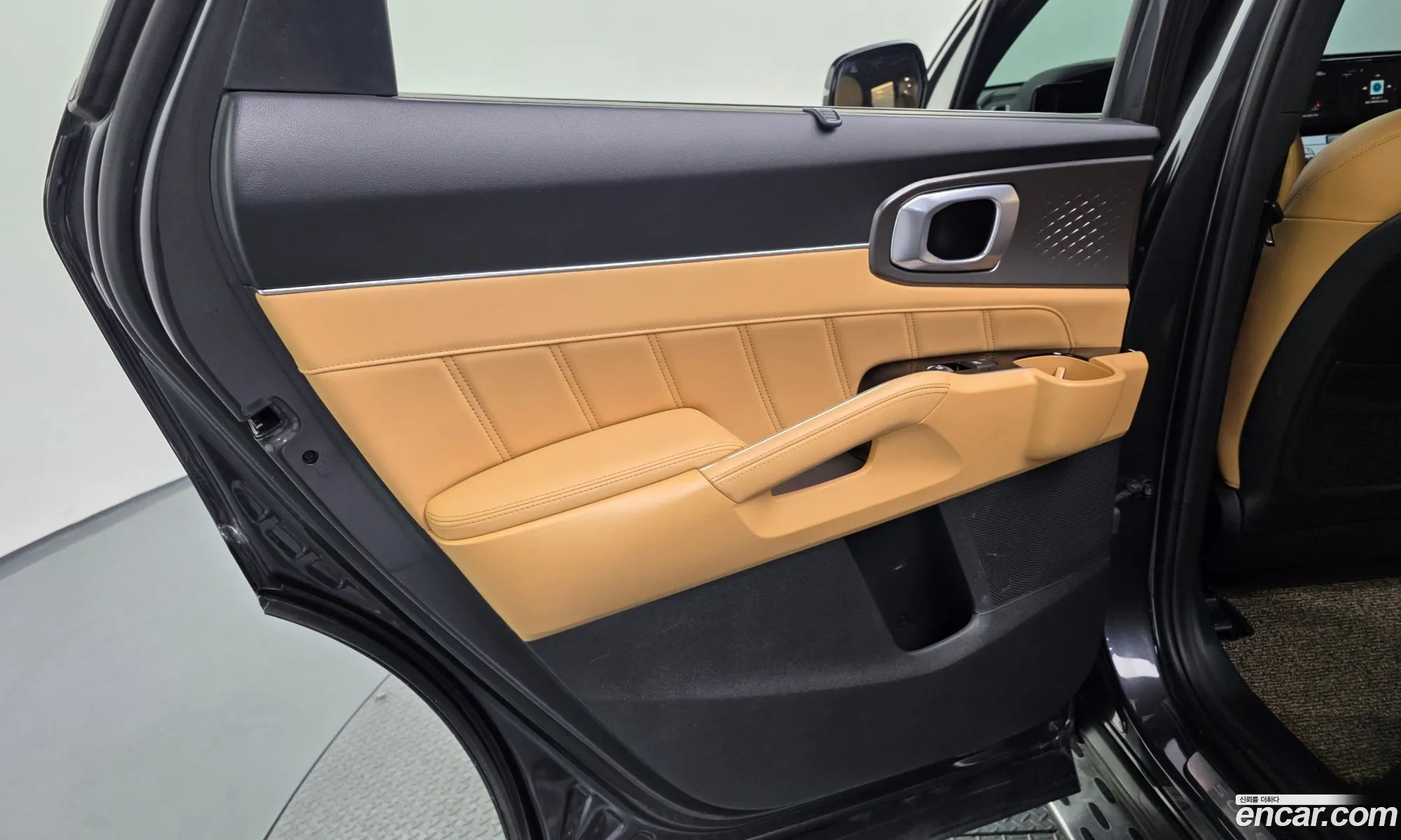Kia Sorento 2020 KNARF81GBMA000854 — 38