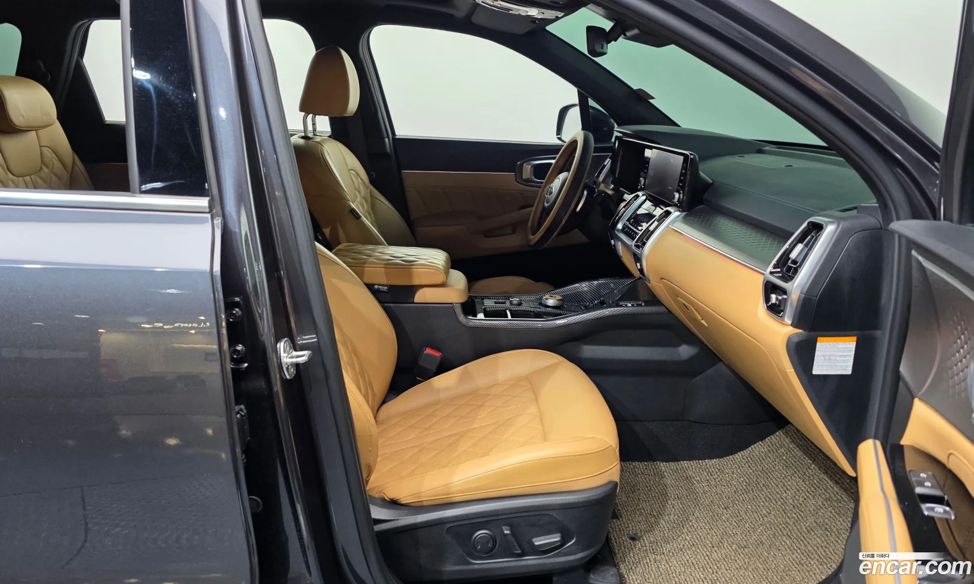 Kia Sorento 2020 KNARF81GBMA000854 — 6