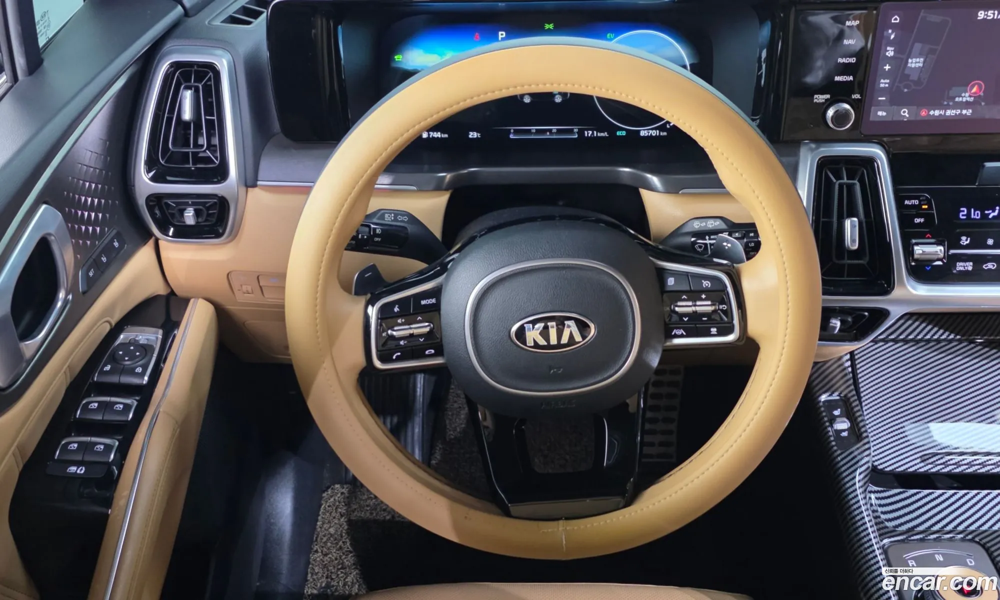 Kia Sorento 2020 KNARF81GBMA000854 — 15