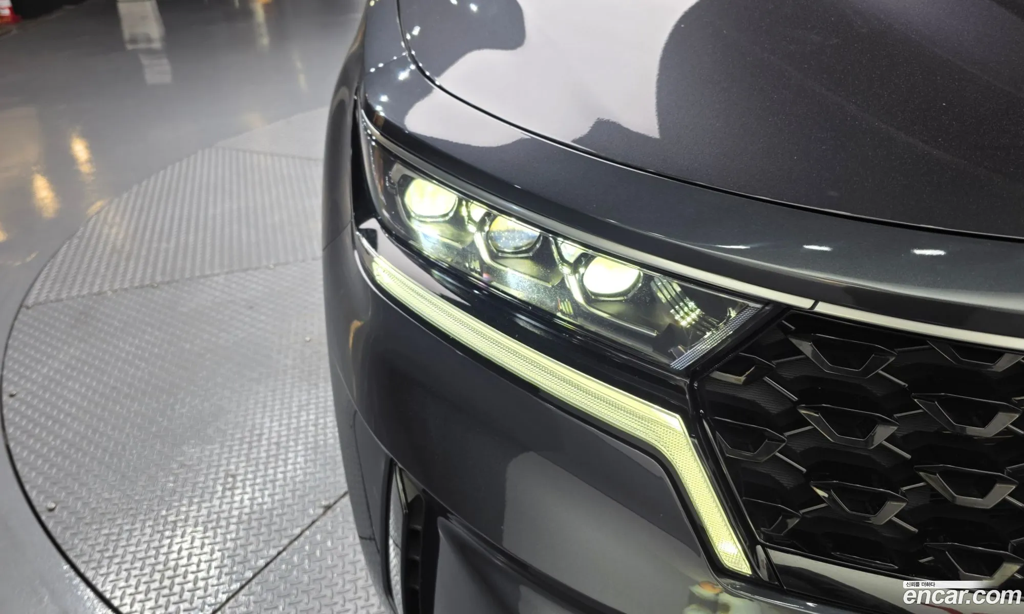 Kia Sorento 2020 KNARF81GBMA000854 — 9