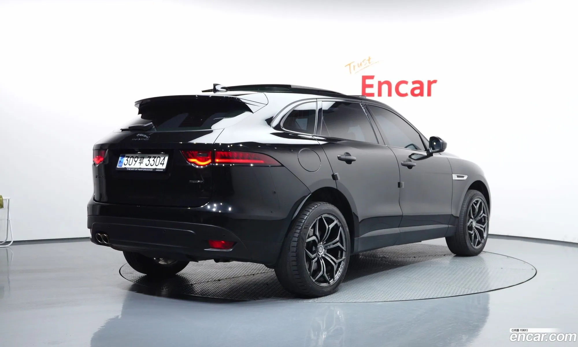 Jaguar F-Pace 2018 SADCA2BNXJA277608 — 13