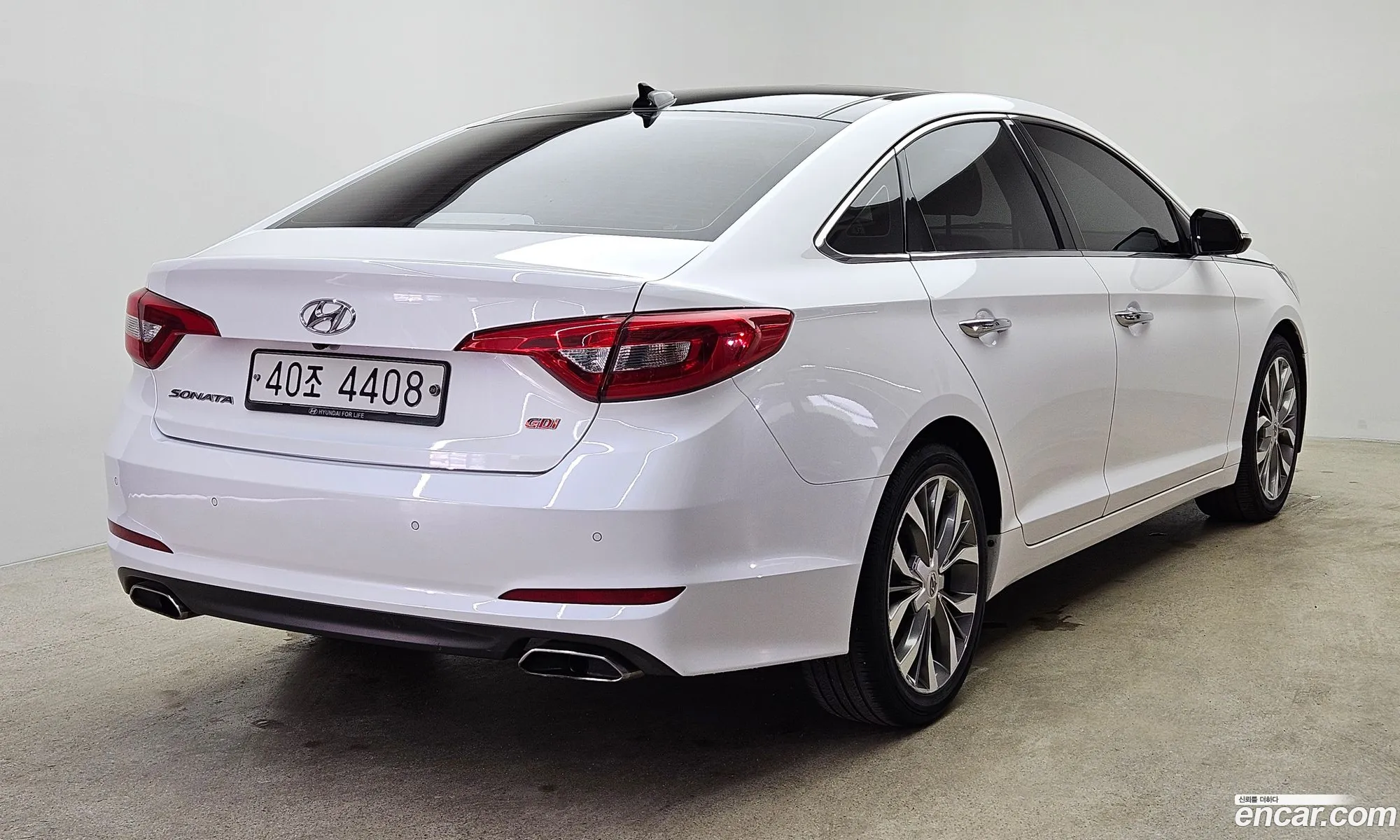 Hyundai LF Sonata 2014 — 16
