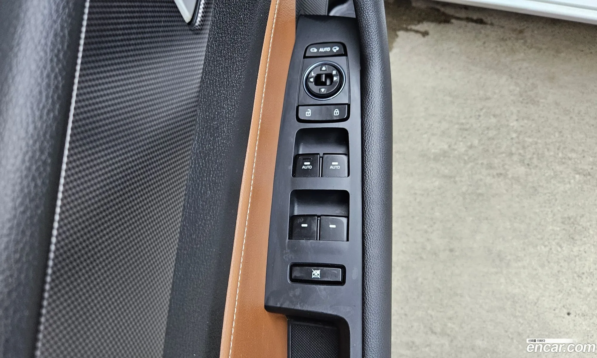 Hyundai LF Sonata 2014 — 18