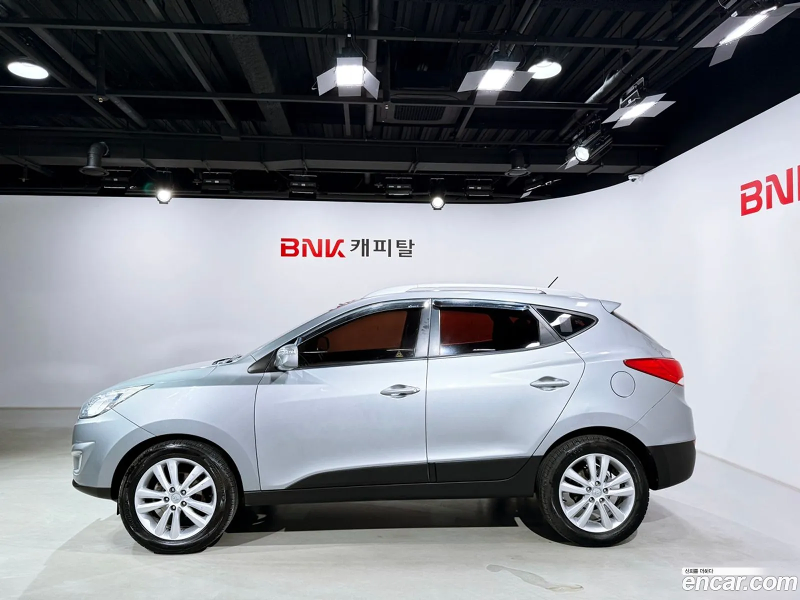 Hyundai Tucson ix 2009 — 12