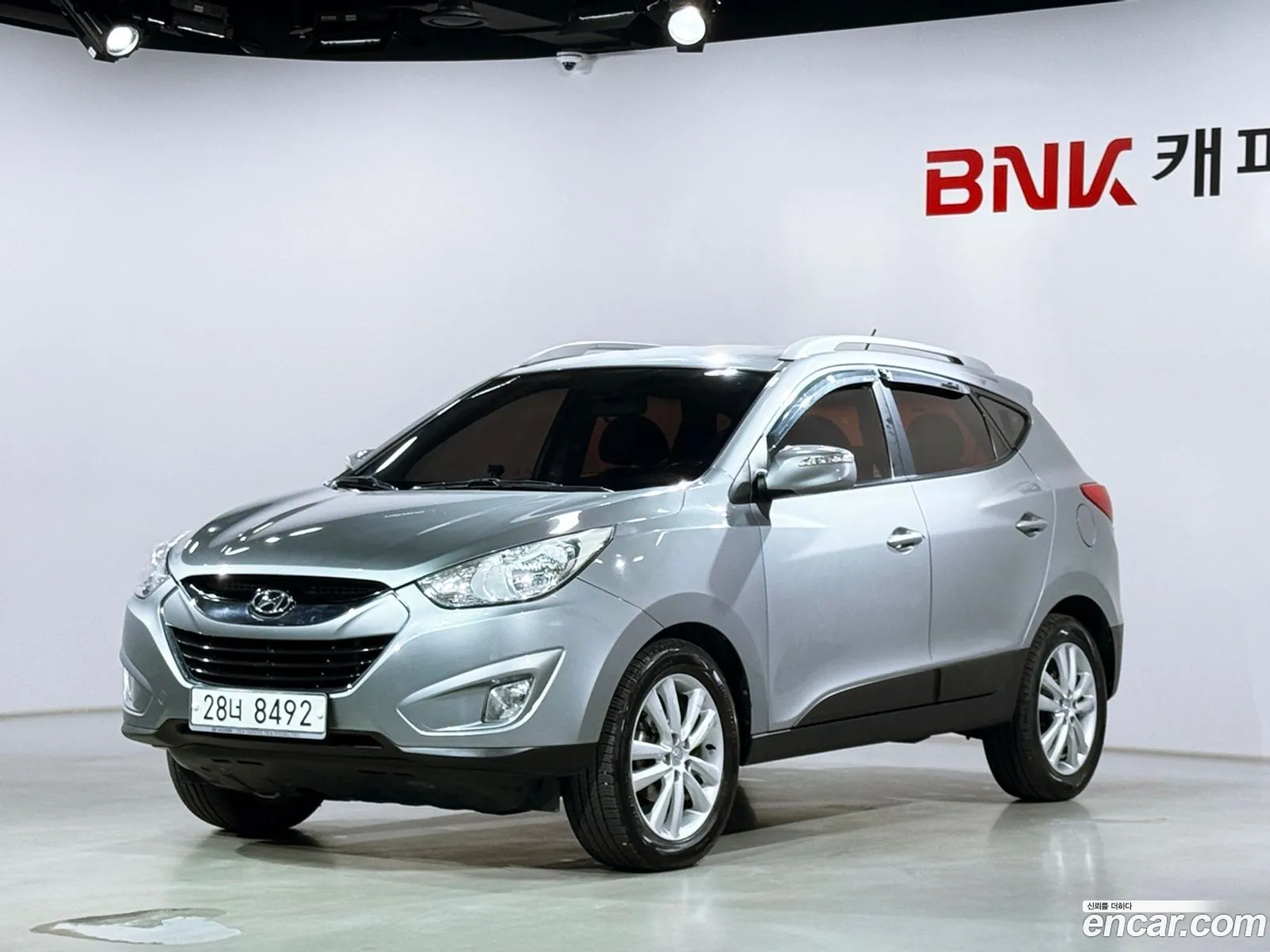 Hyundai Tucson ix 2009 — 17
