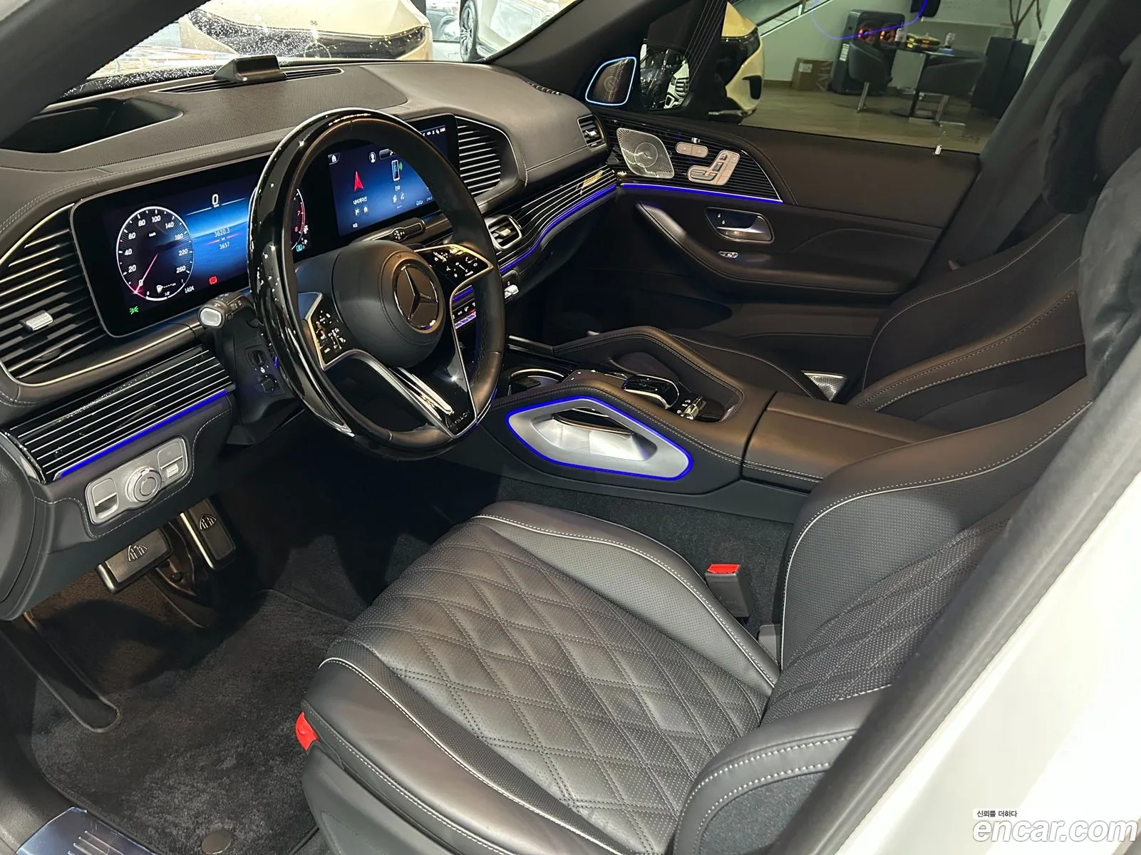 Mercedes-Benz GLS-Class X167 2025 — 13
