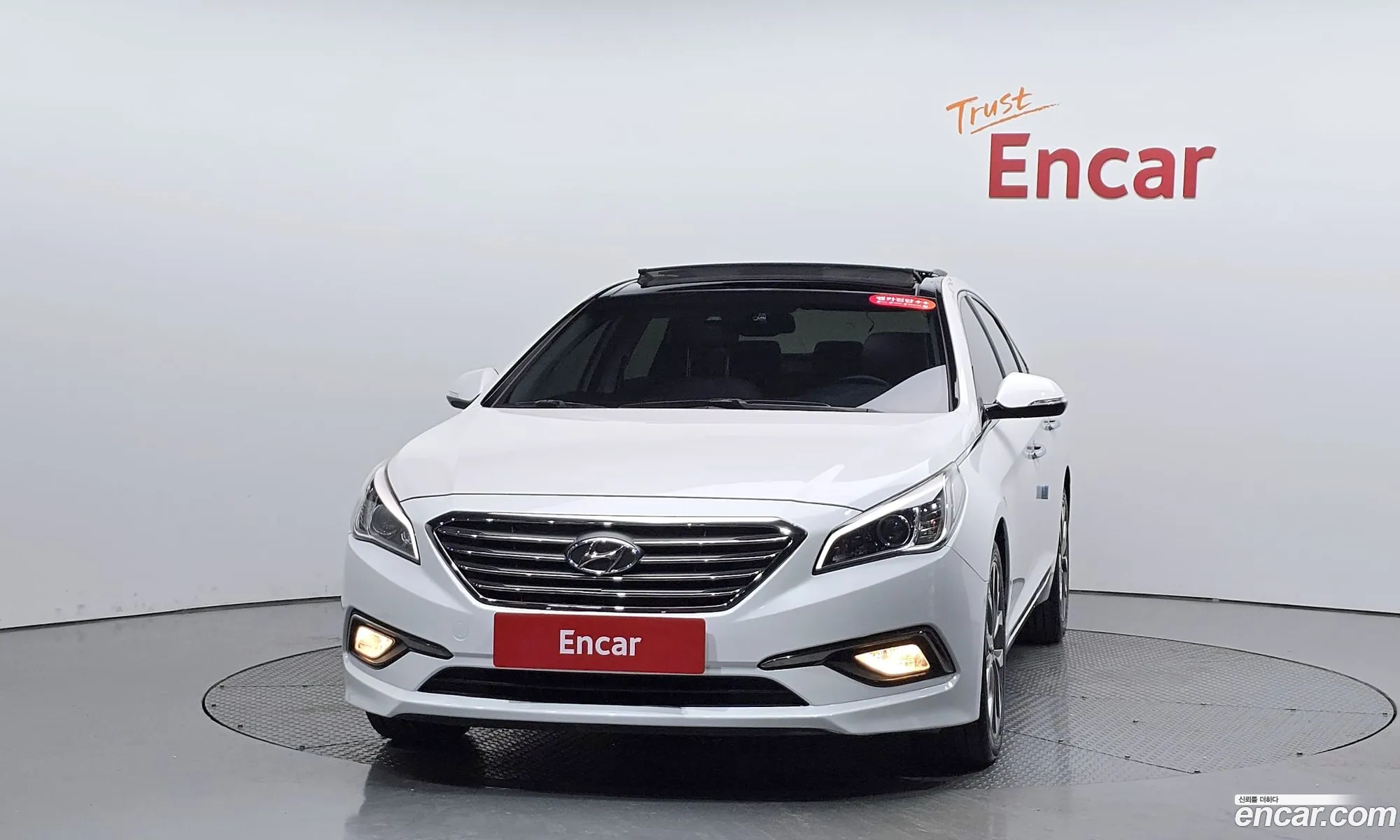 Hyundai LF Sonata 2014 — 9