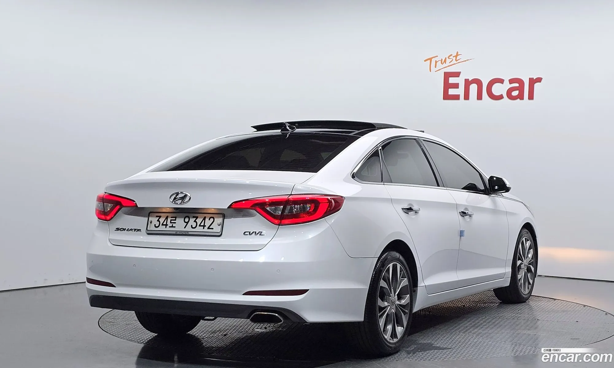 Hyundai LF Sonata 2014 — 3