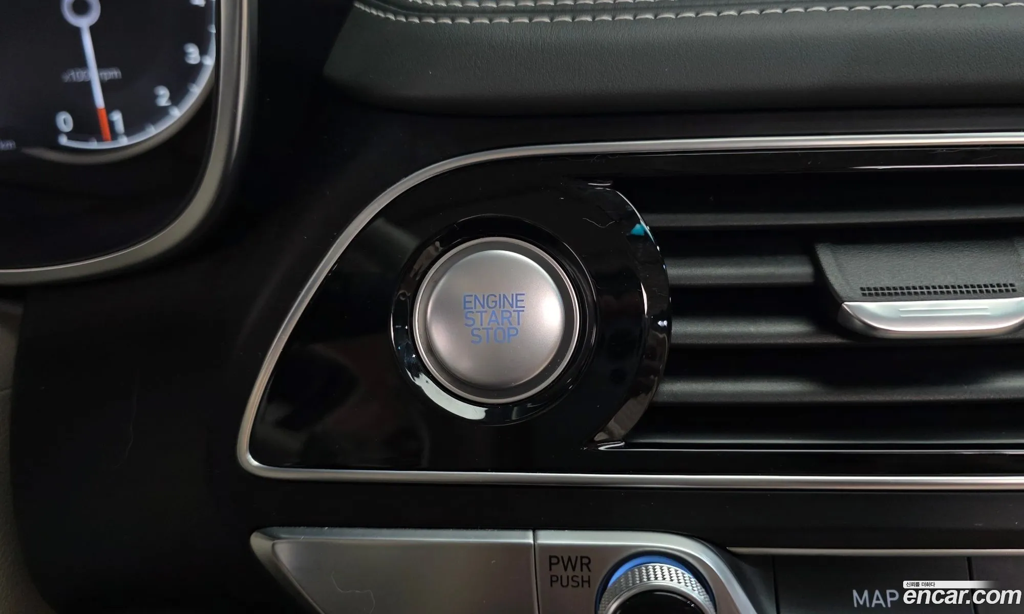 Genesis G70 2021 KMTG341ABMU088877 — 14