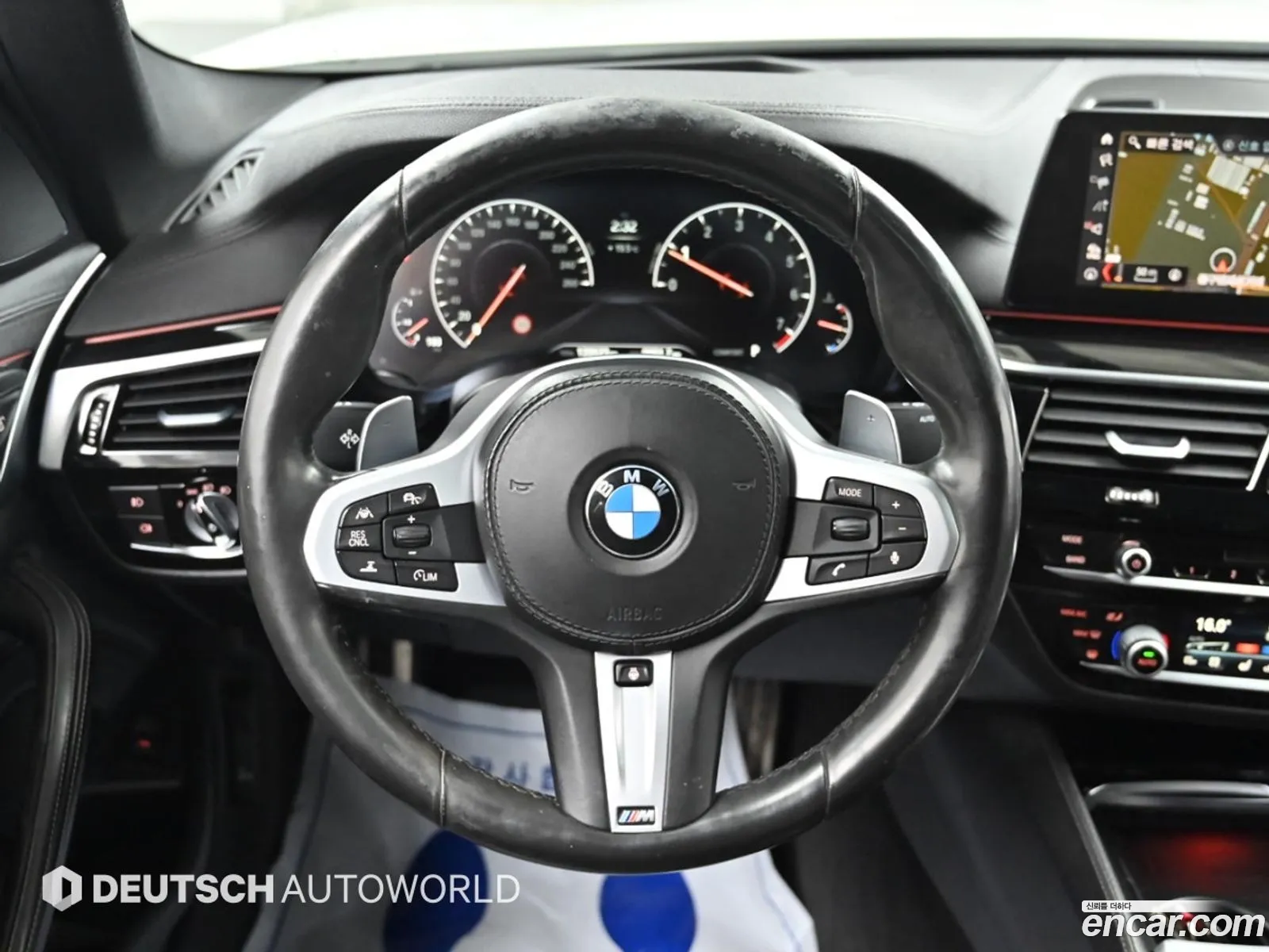 BMW 5 Series 2019 — 11