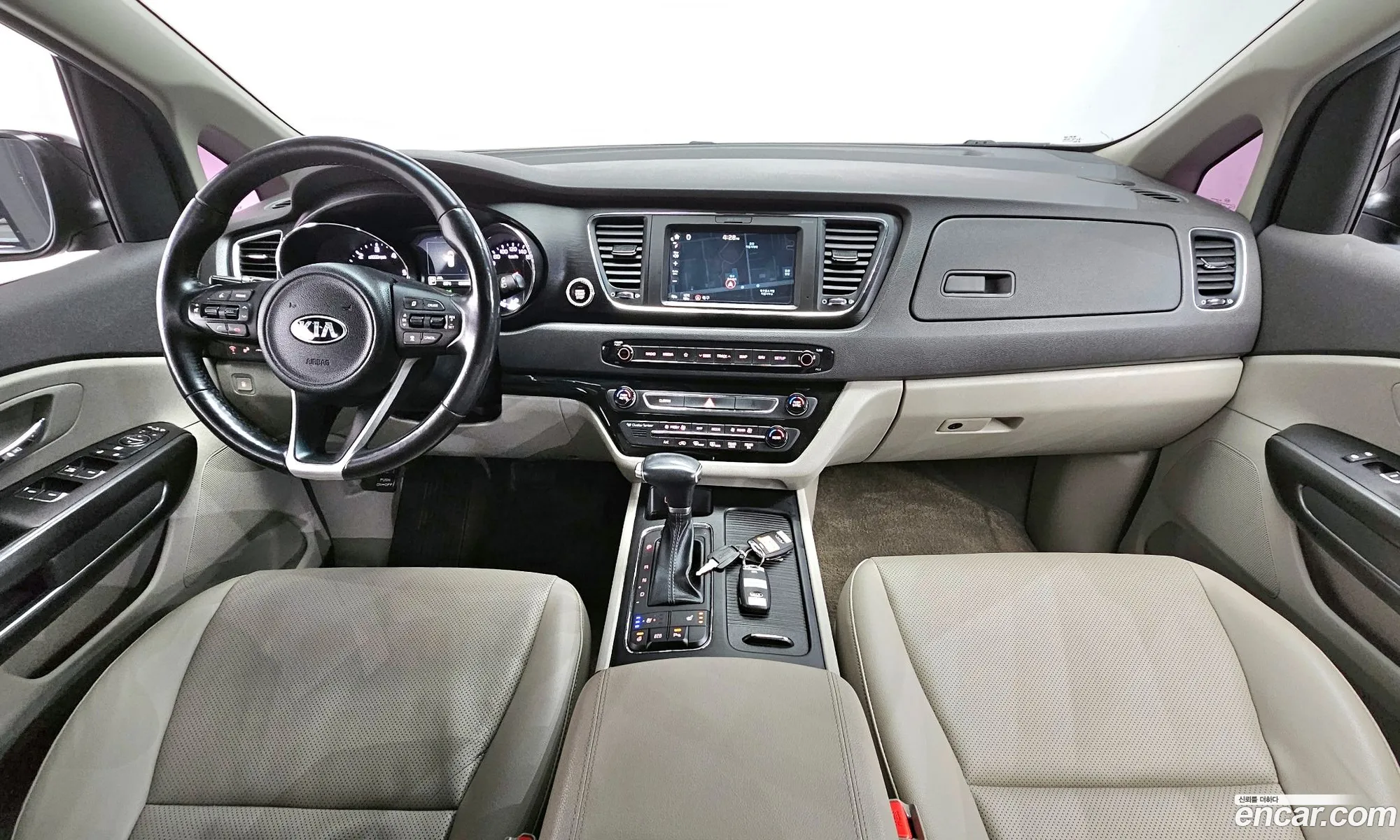 Kia Carnival 2017 — 3