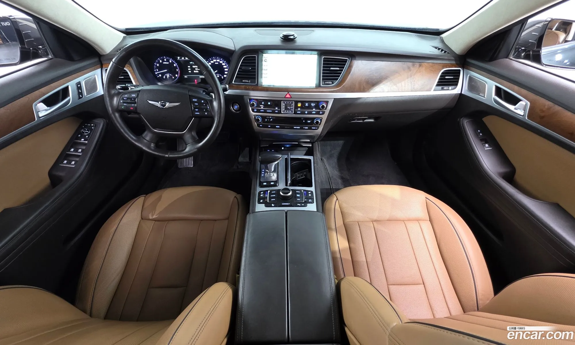 Genesis G80 2018 KMHGR41EDJU282364 — 9