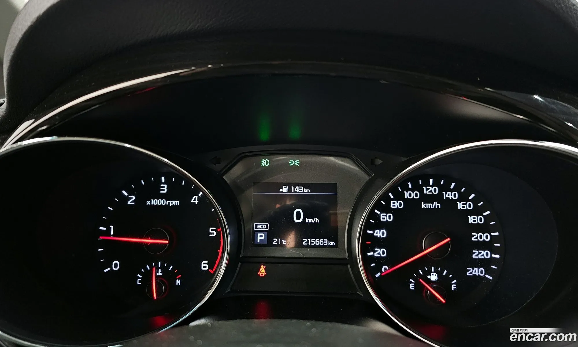 Kia Carnival 2018 KNAMC81ABKS510771 — 7