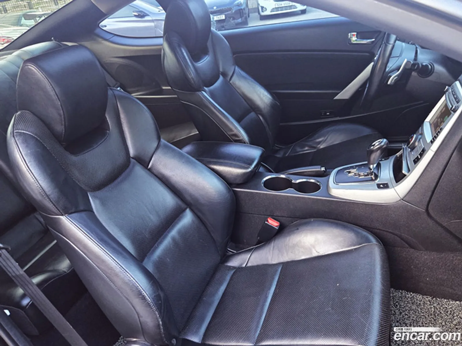 Hyundai Genesis Coupe 2009 — 18
