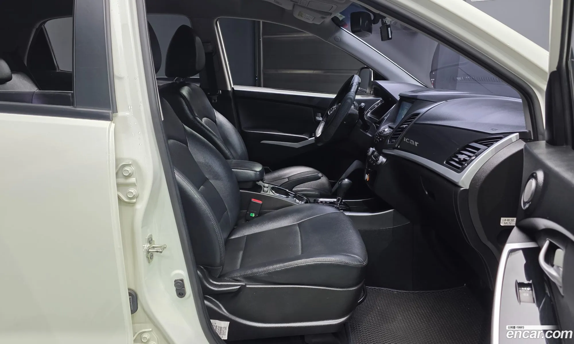 KG Mobility (SsangYong) Style Korando C 2017 — 22