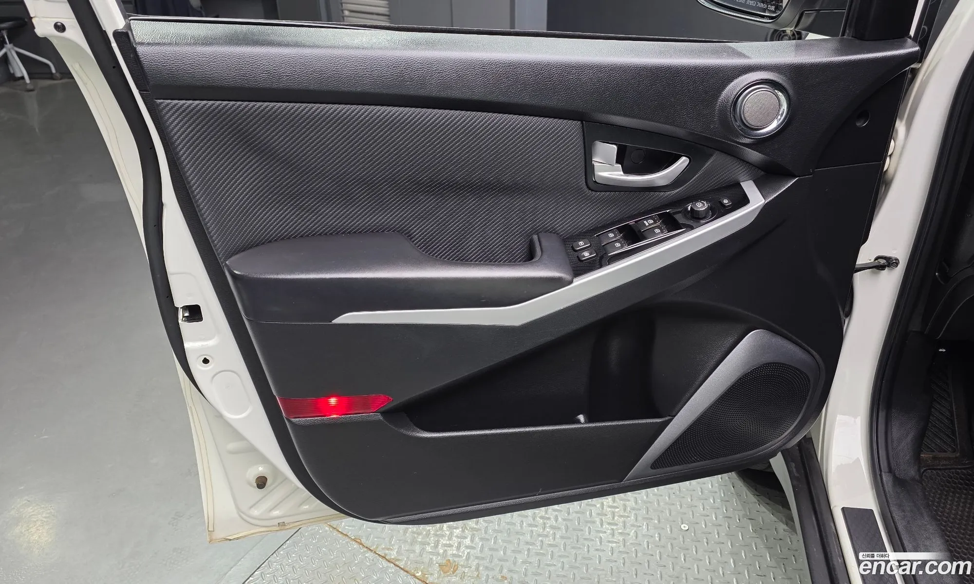KG Mobility (SsangYong) Style Korando C 2017 — 2