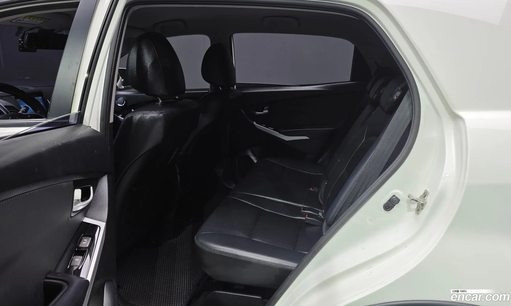 KG Mobility (SsangYong) Style Korando C 2017 — 6