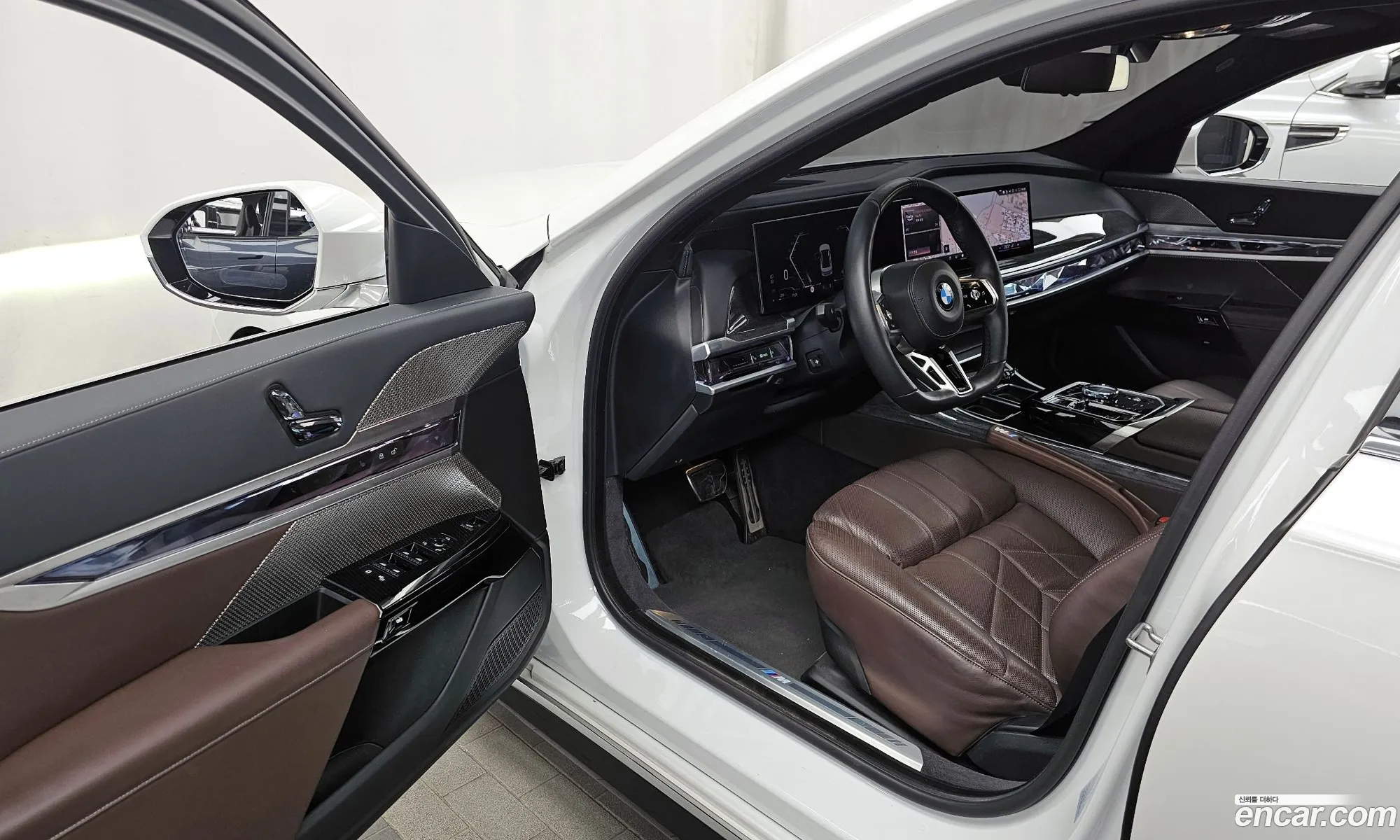 BMW 7 Series 2023 — 25