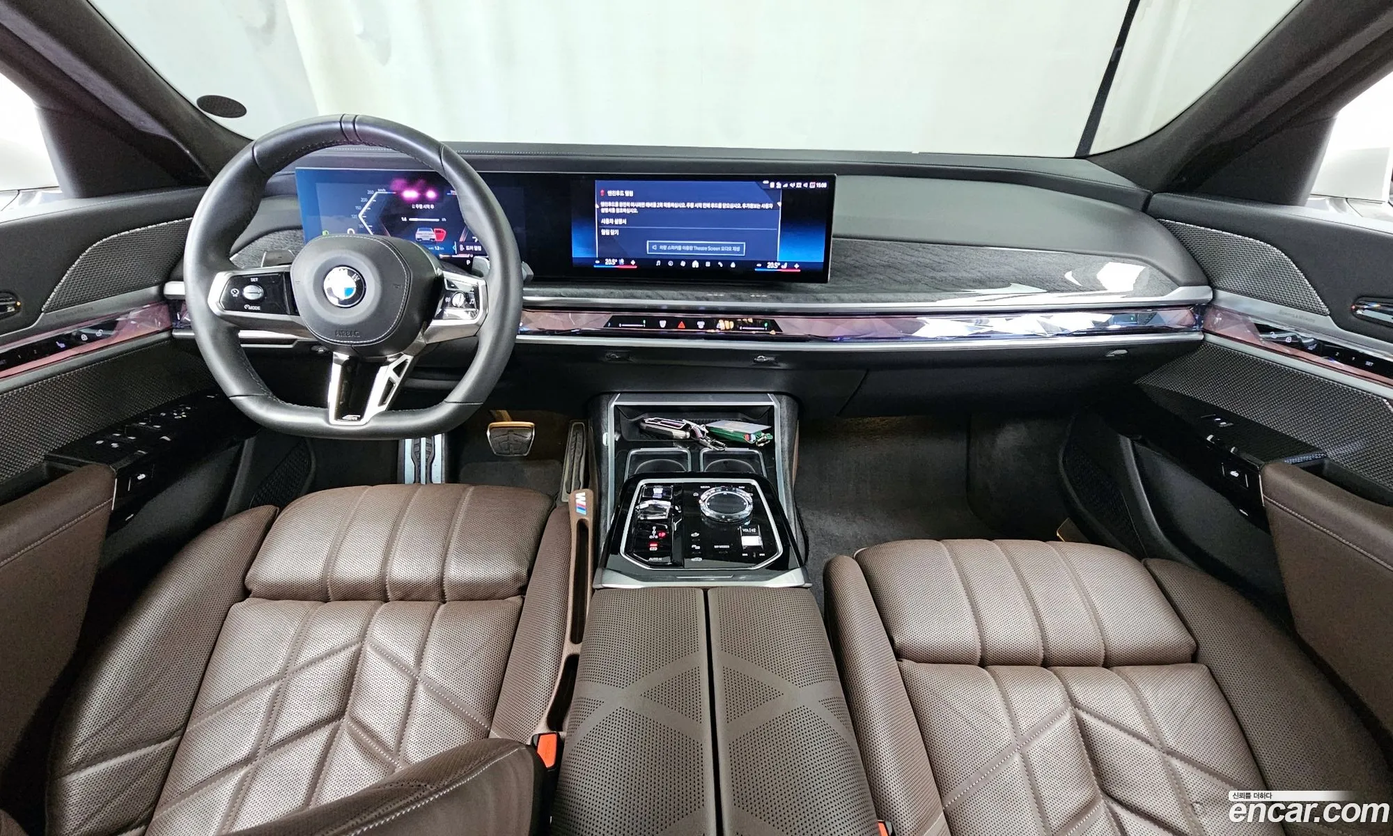 BMW 7 Series 2023 — 30