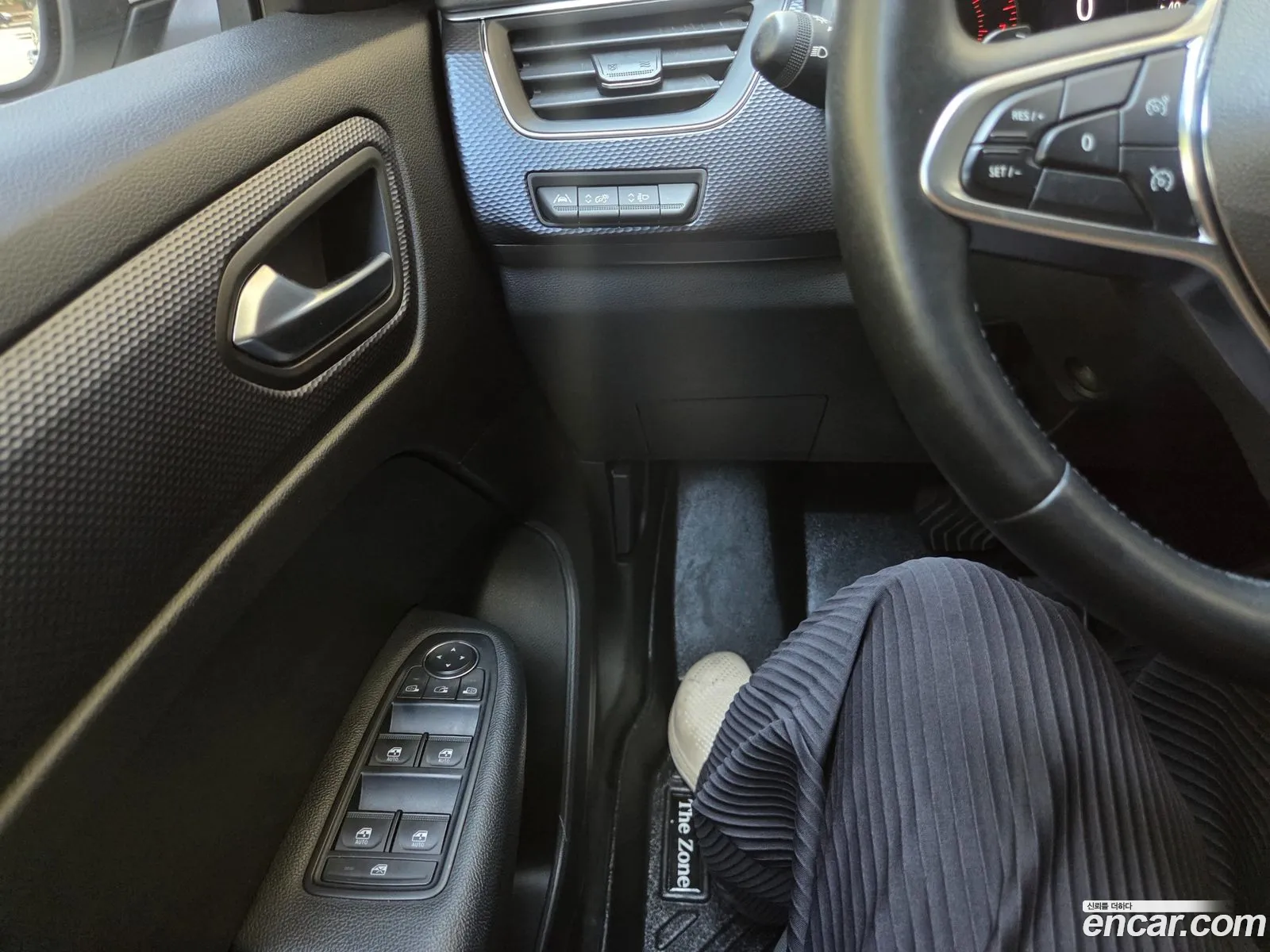 Renault Korea (Samsung) XM3 2020 — 18