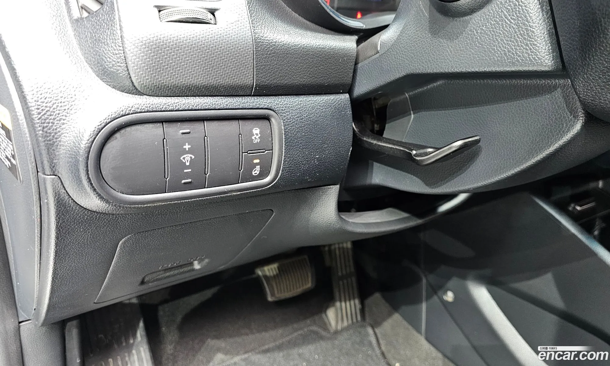 Kia K3 2016 KNAFX412BGA952038 — 11