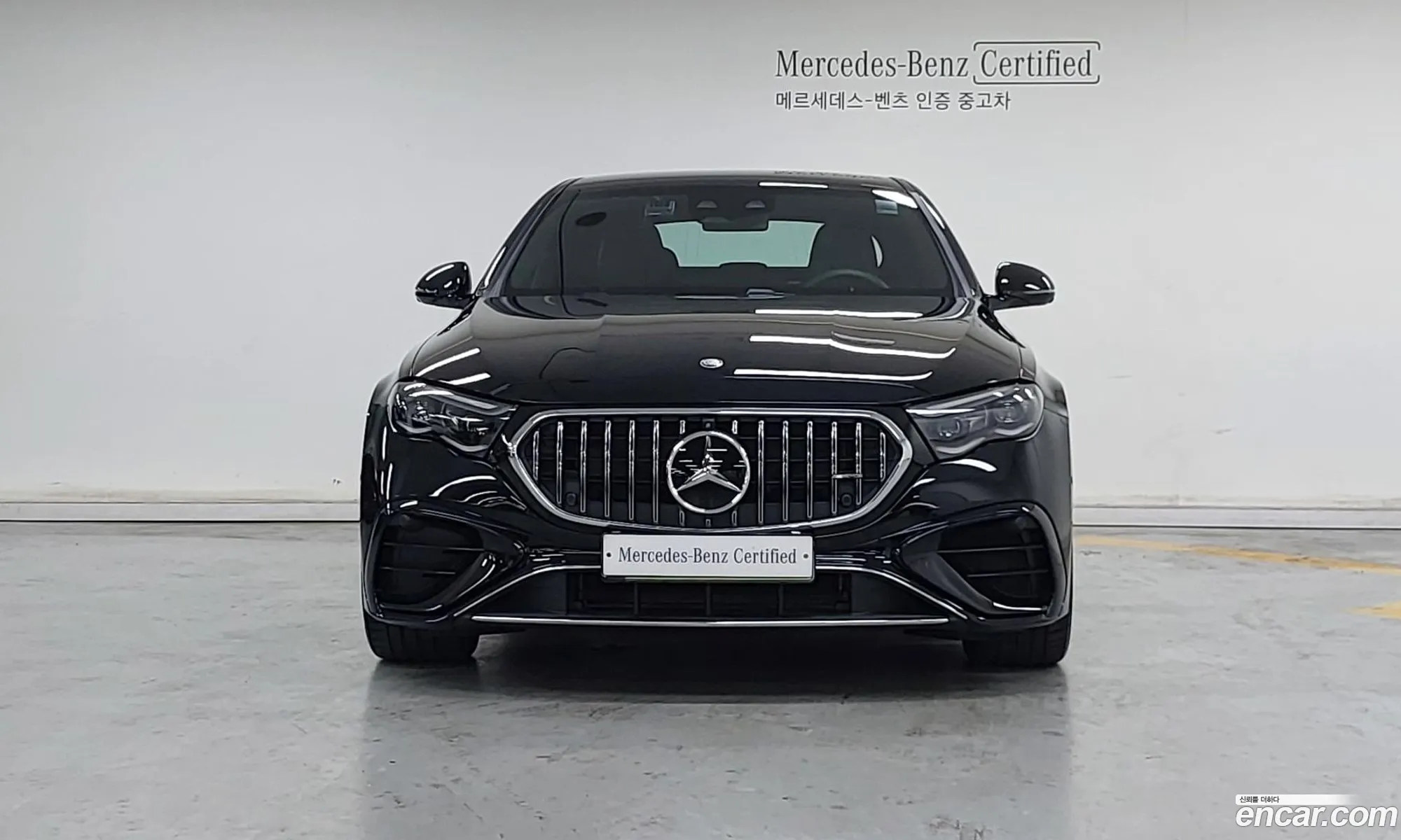 Mercedes-Benz E-Class W214 2025 — 18