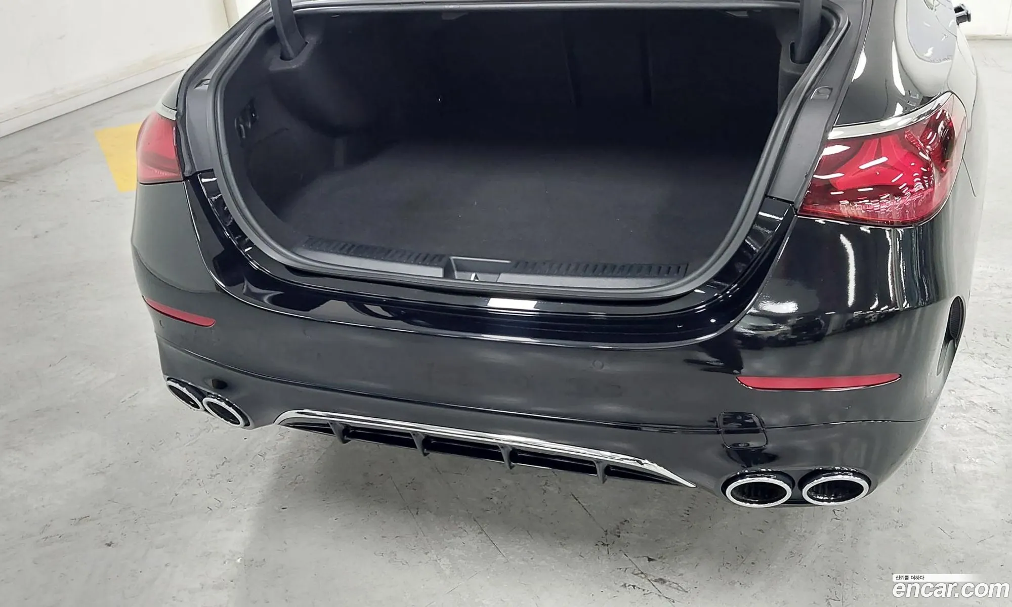 Mercedes-Benz E-Class W214 2025 — 2