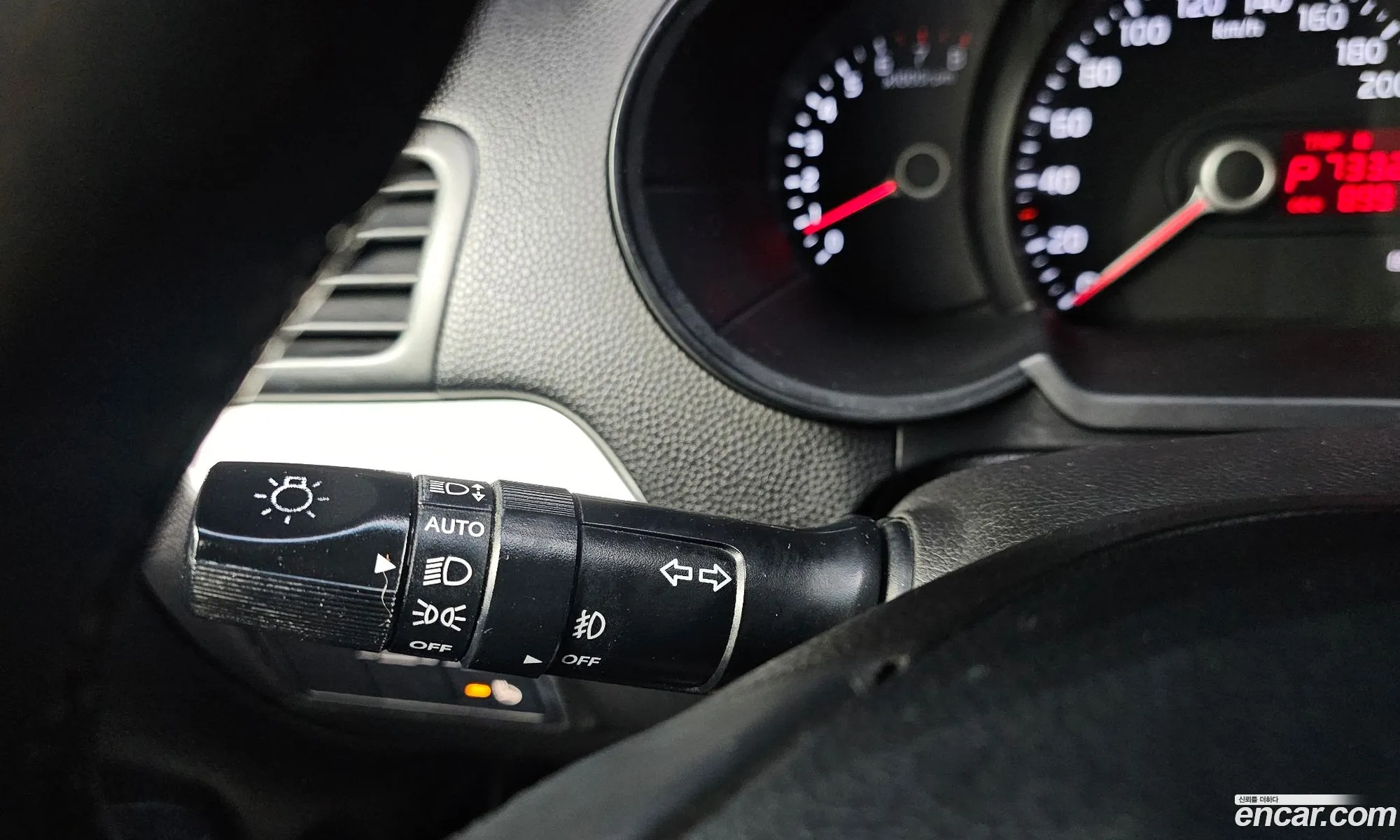 Kia Morning 2013 KNABZ511BDT613393 — 10