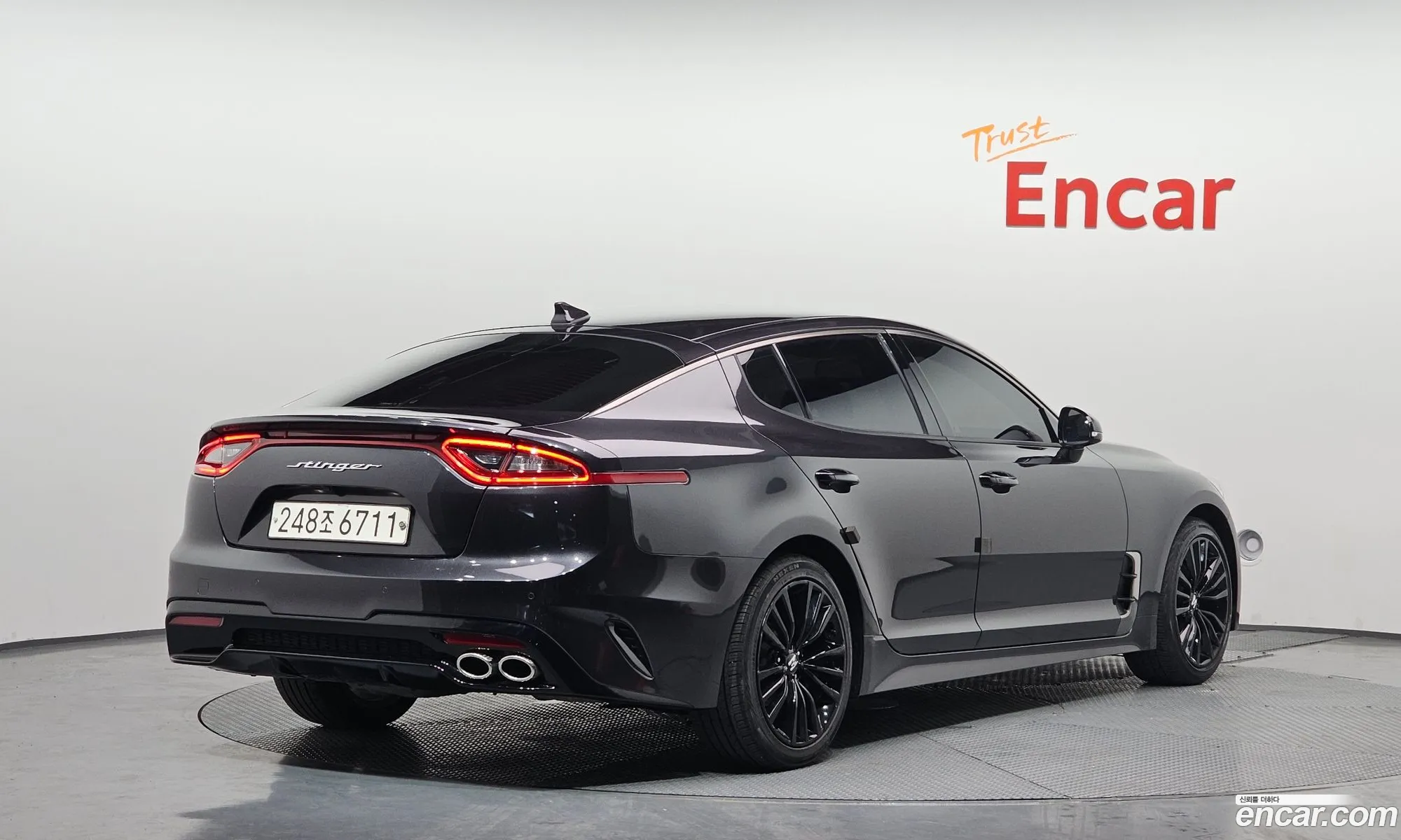 Kia Stinger 2018 KNAE351BBJS023974 — 5
