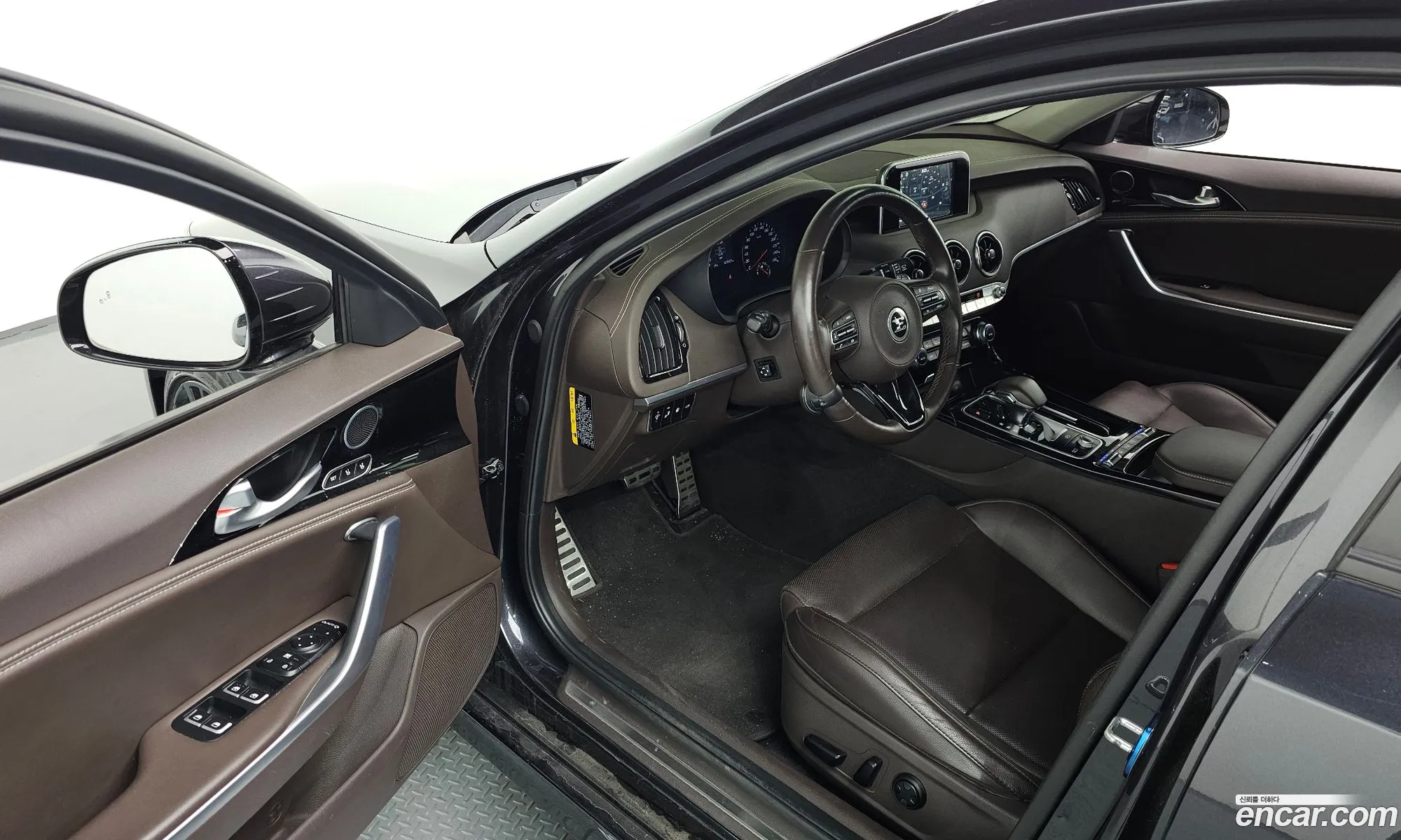 Kia Stinger 2018 KNAE351BBJS023974 — 17