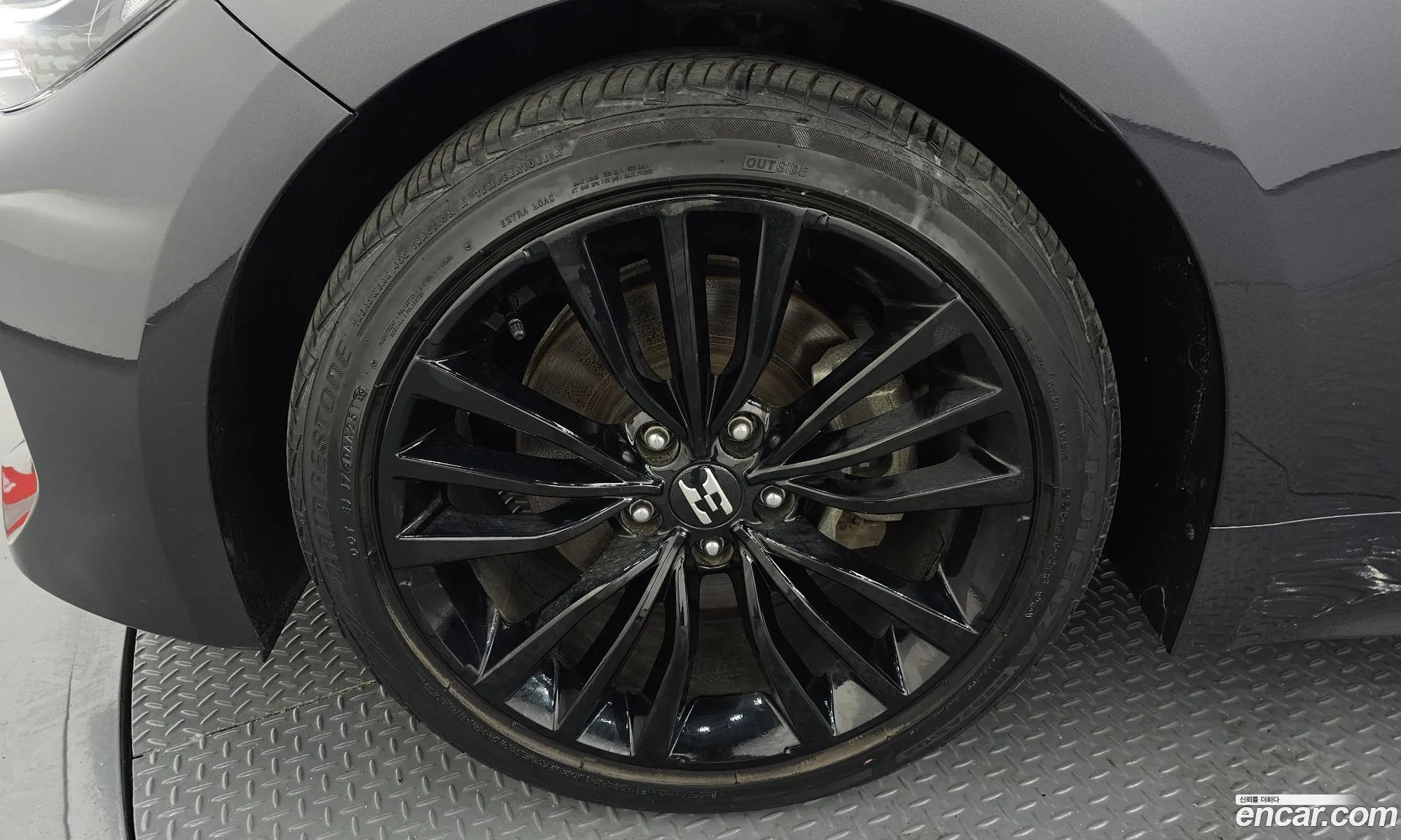 Kia Stinger 2018 KNAE351BBJS023974 — 16