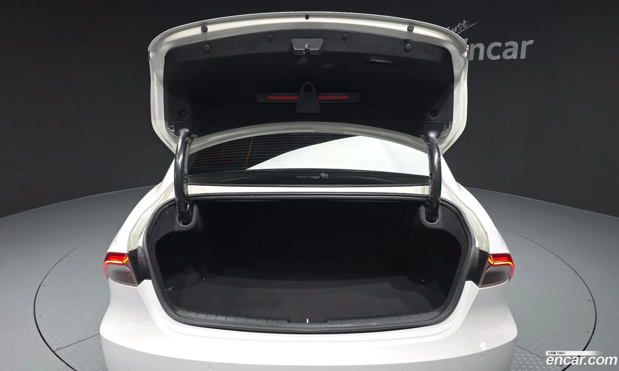 Hyundai Grandeur IG 2021 — 22