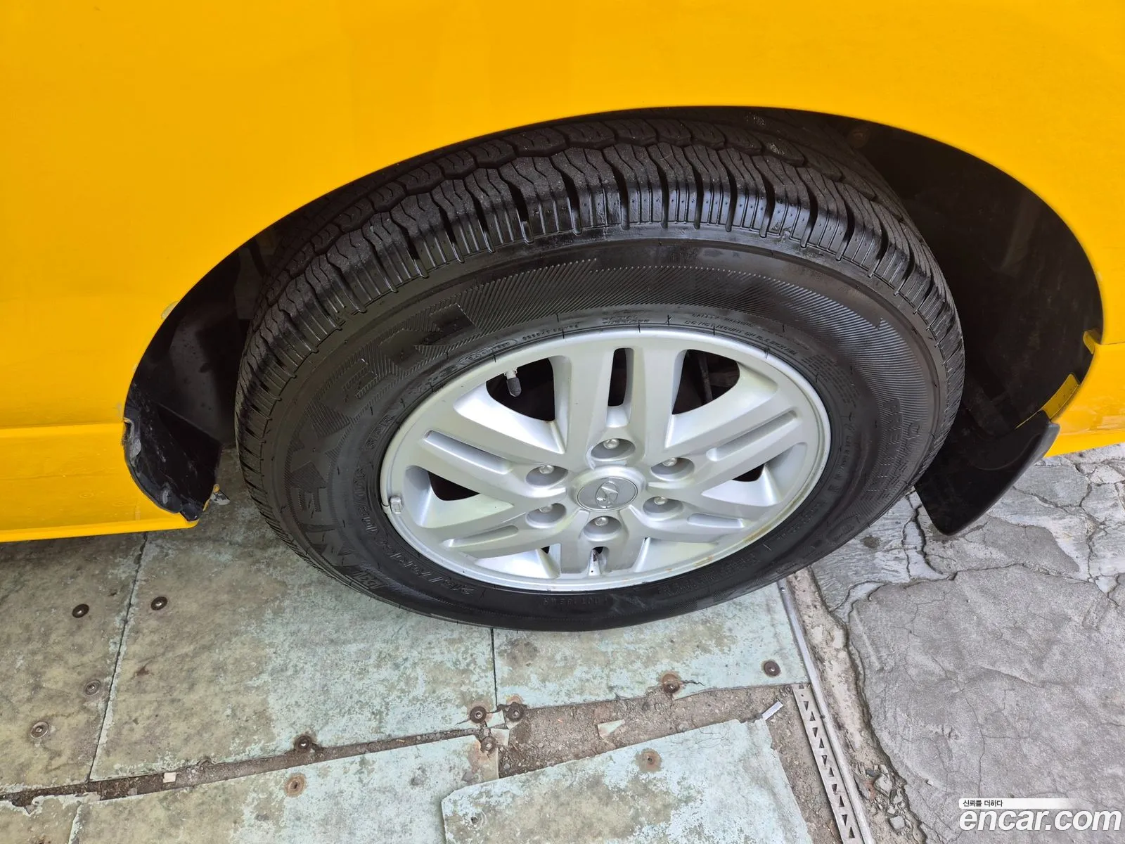 Hyundai Grand Starex 2015 — 13