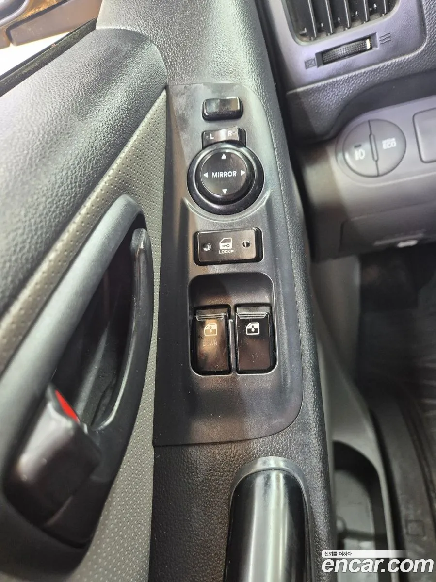 Hyundai Grand Starex 2015 — 3