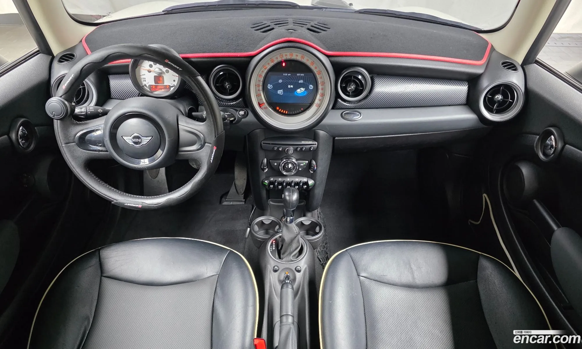 Mini Cooper D 2012 WMWSW5109CT319173 — 19