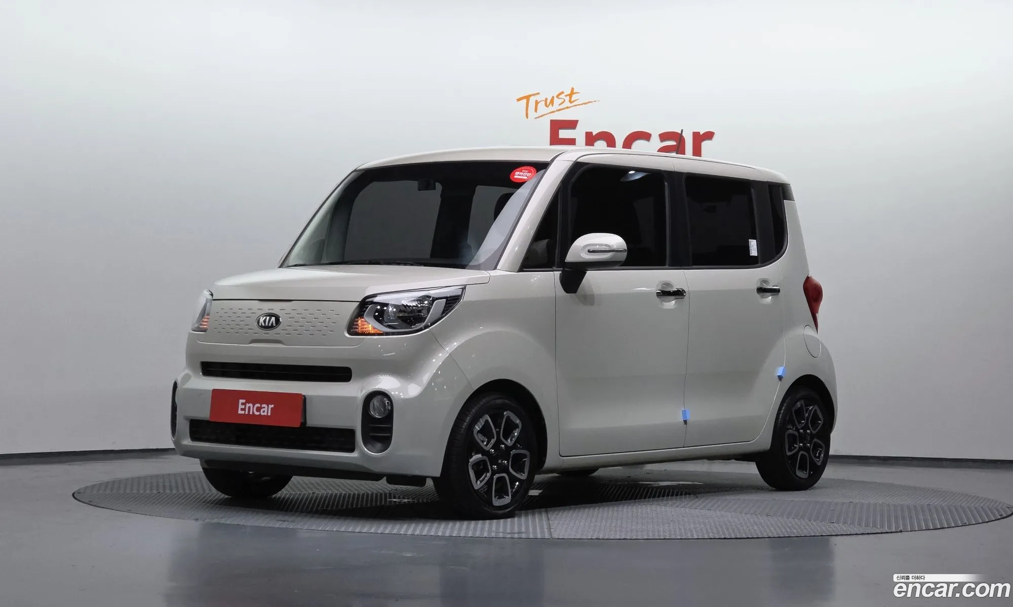 Kia Ray 2019 KNACJ811BKT214114 — 3