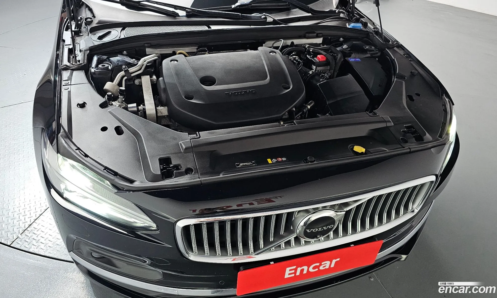 Volvo S90 2021 LVYPT062CMP230148 — 5