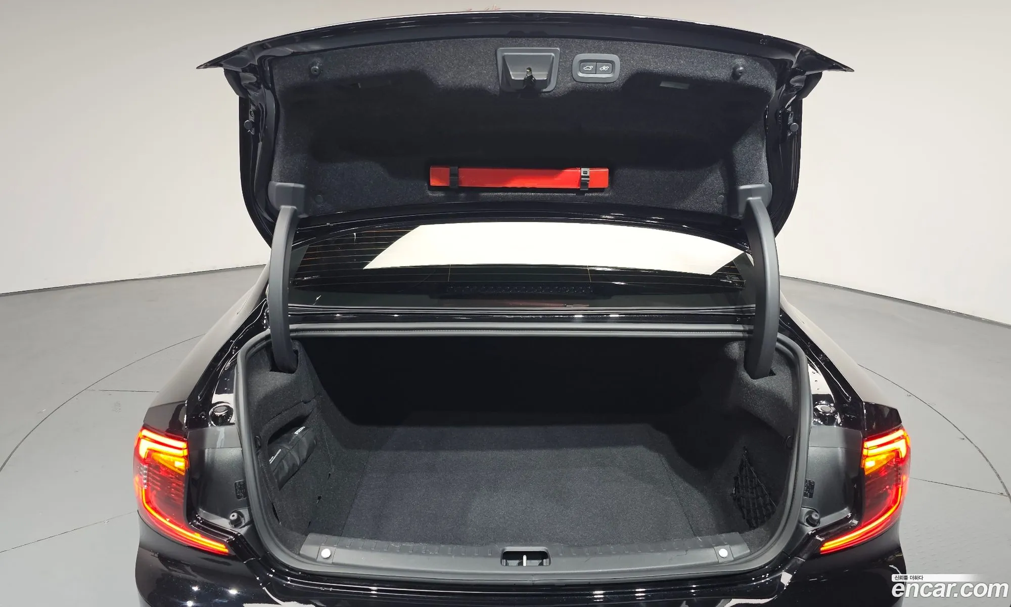 Volvo S90 2021 LVYPT062CMP230148 — 34