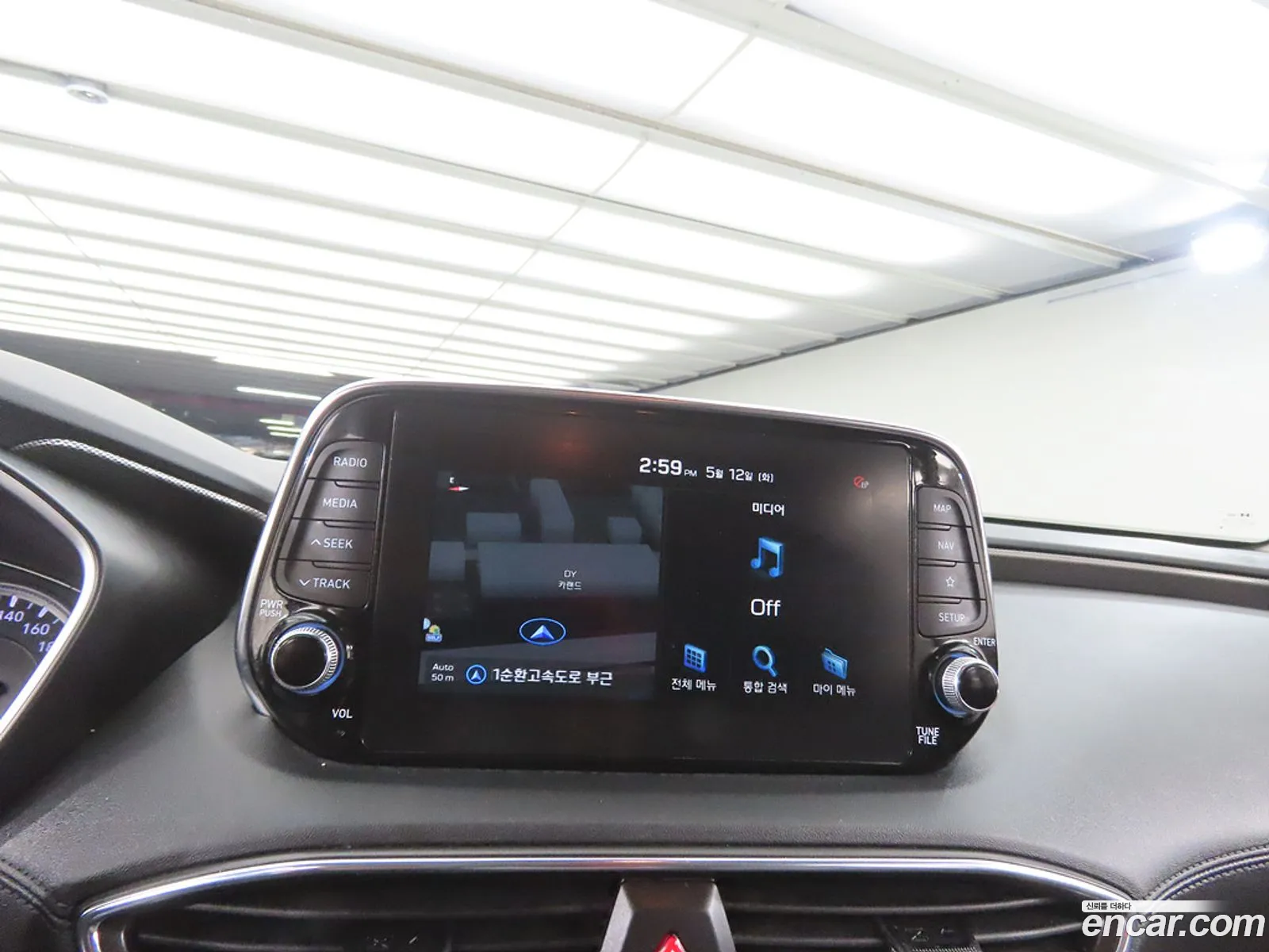 Hyundai Santa Fe TM 2019 — 10